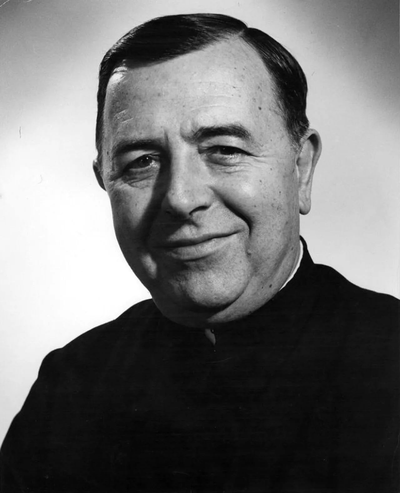 Portrait of Edward B. Bunn (1896–1972) – memorial page