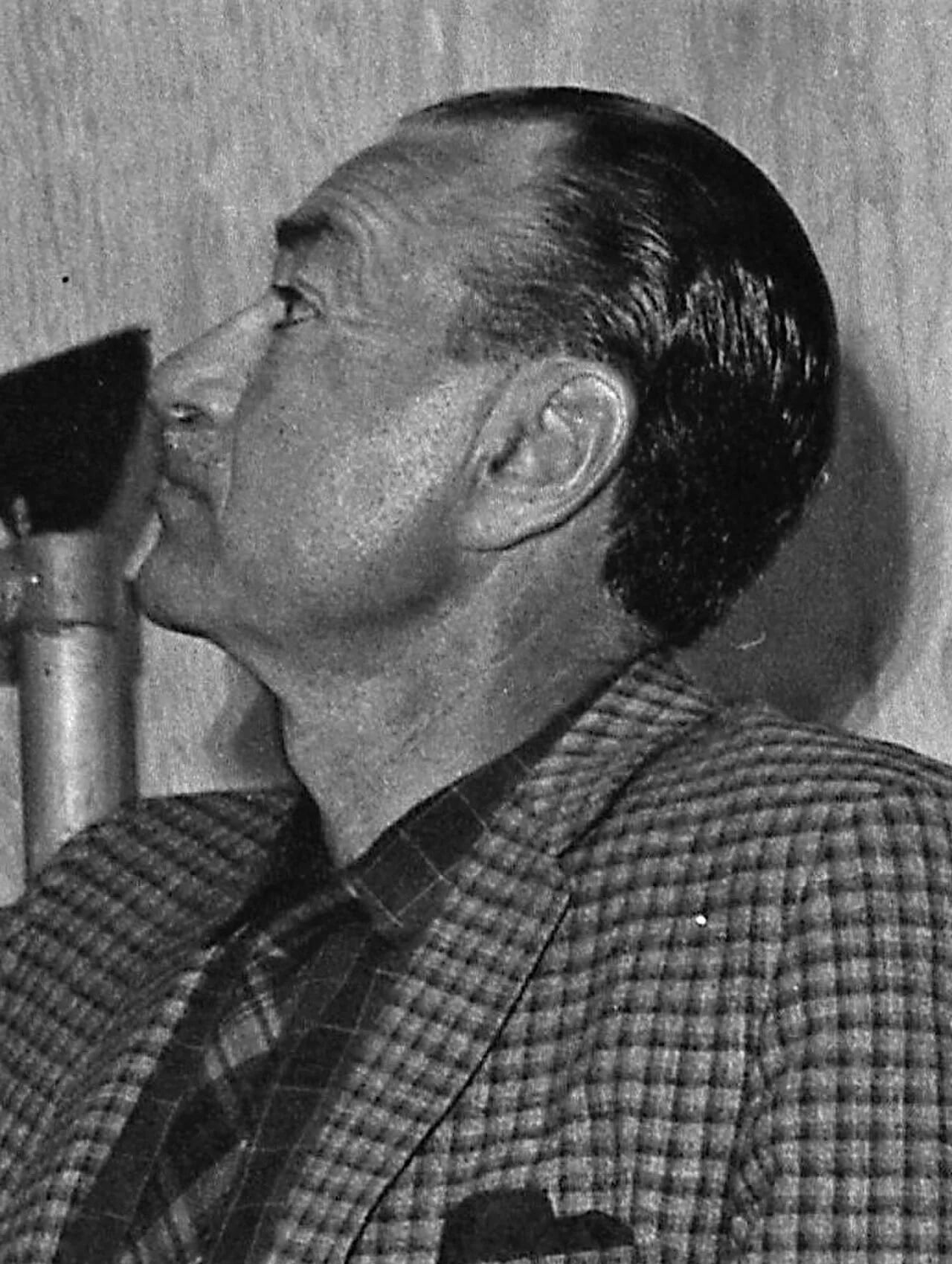 Porträt von Edward Biberman (1904–1986) – Gedenkseite