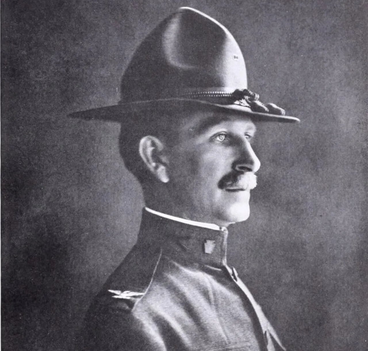 Porträt von Edward C. Shannon (1870–1946) – Gedenkseite