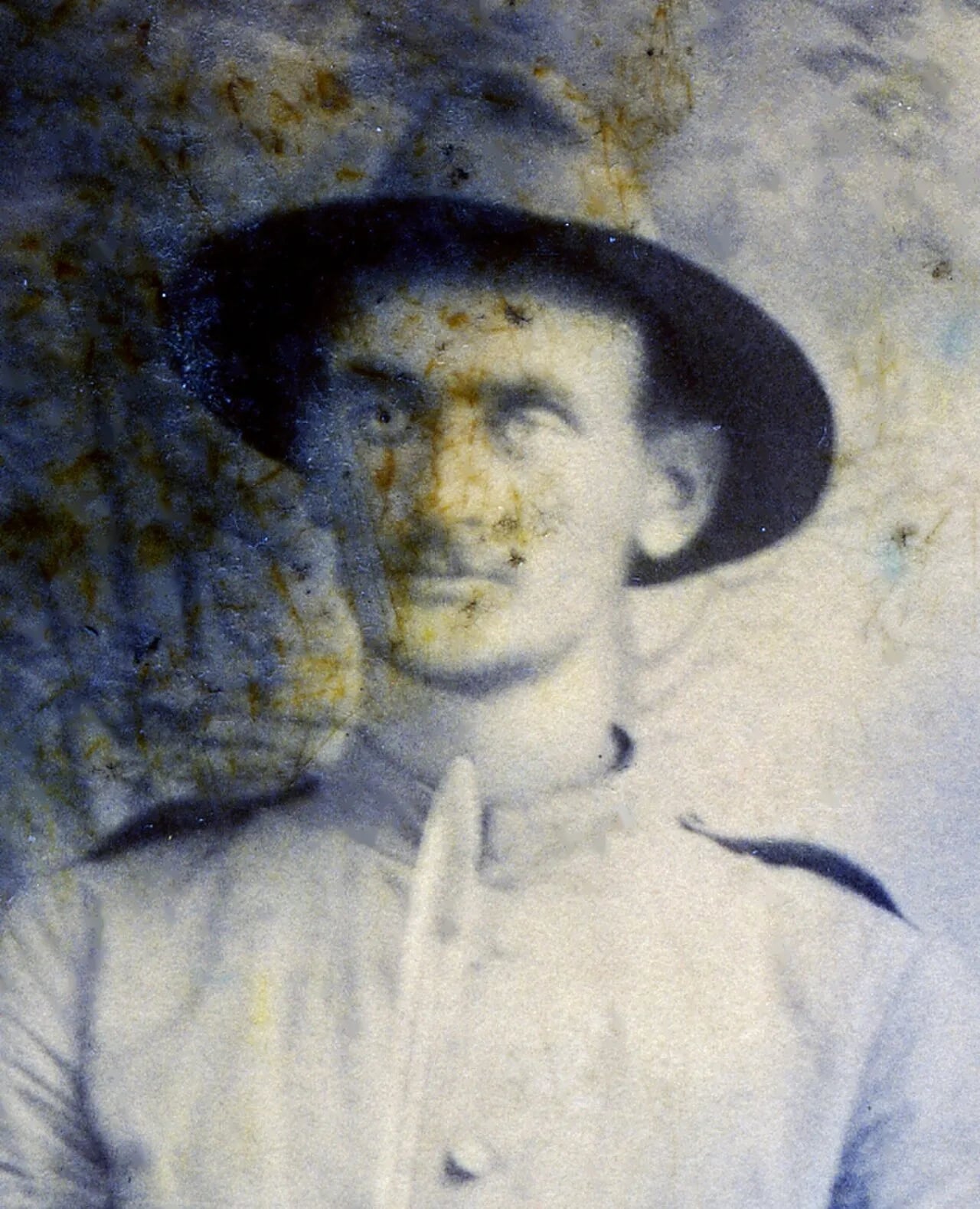Portrait of Edward E. Lyon (1871–1931) – memorial page