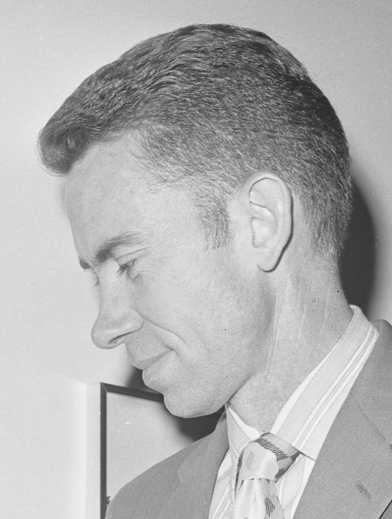 Portrait of Edward Nixon (1930–2019) – memorial page