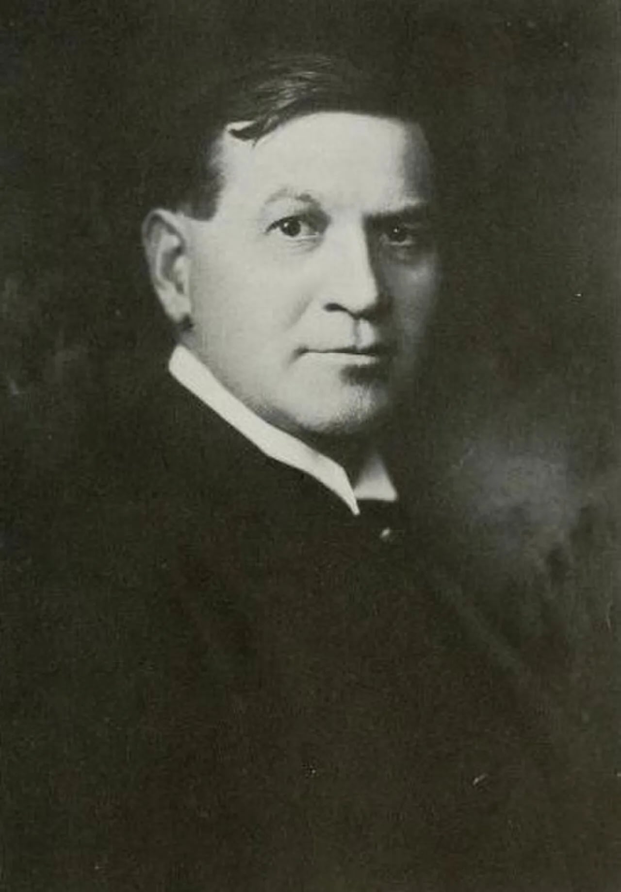 Portrait of Edward Parsons Smith (1860–1930) – memorial page