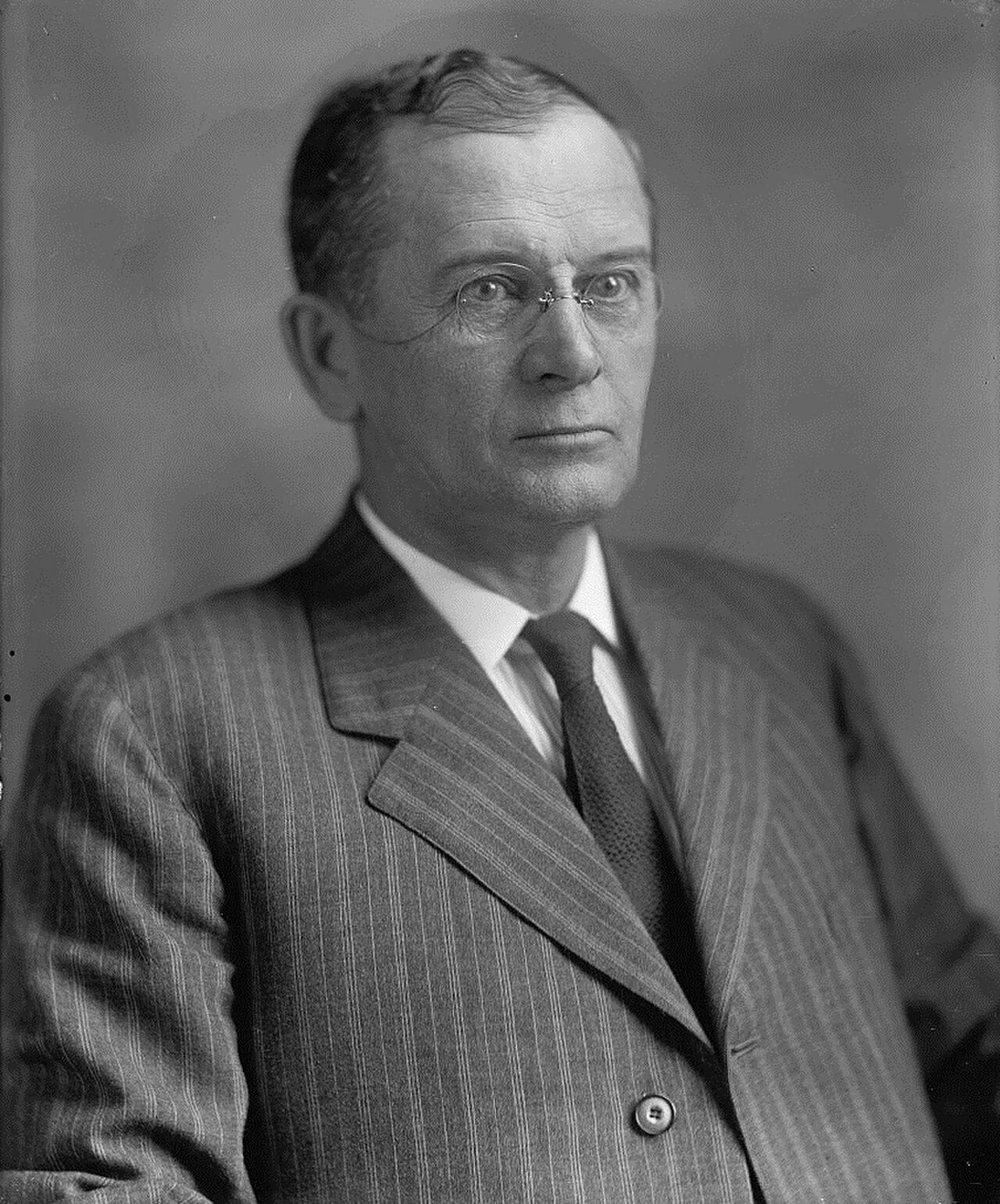 Portrait of Edwin D. Ricketts (1867–1937) – memorial page