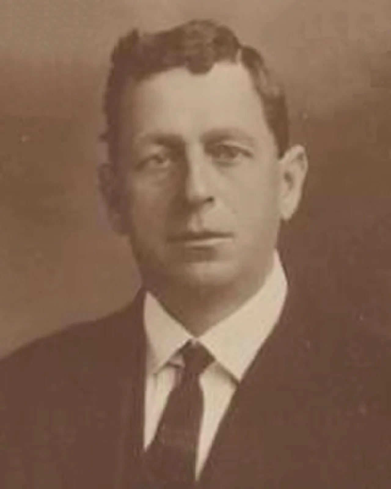 Portrait of Edwin P. Cox (1870–1938) – memorial page