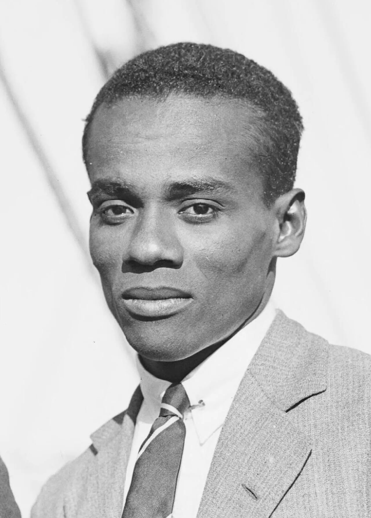 Porträt von Edwin St Hill (1904–1957) – Gedenkseite