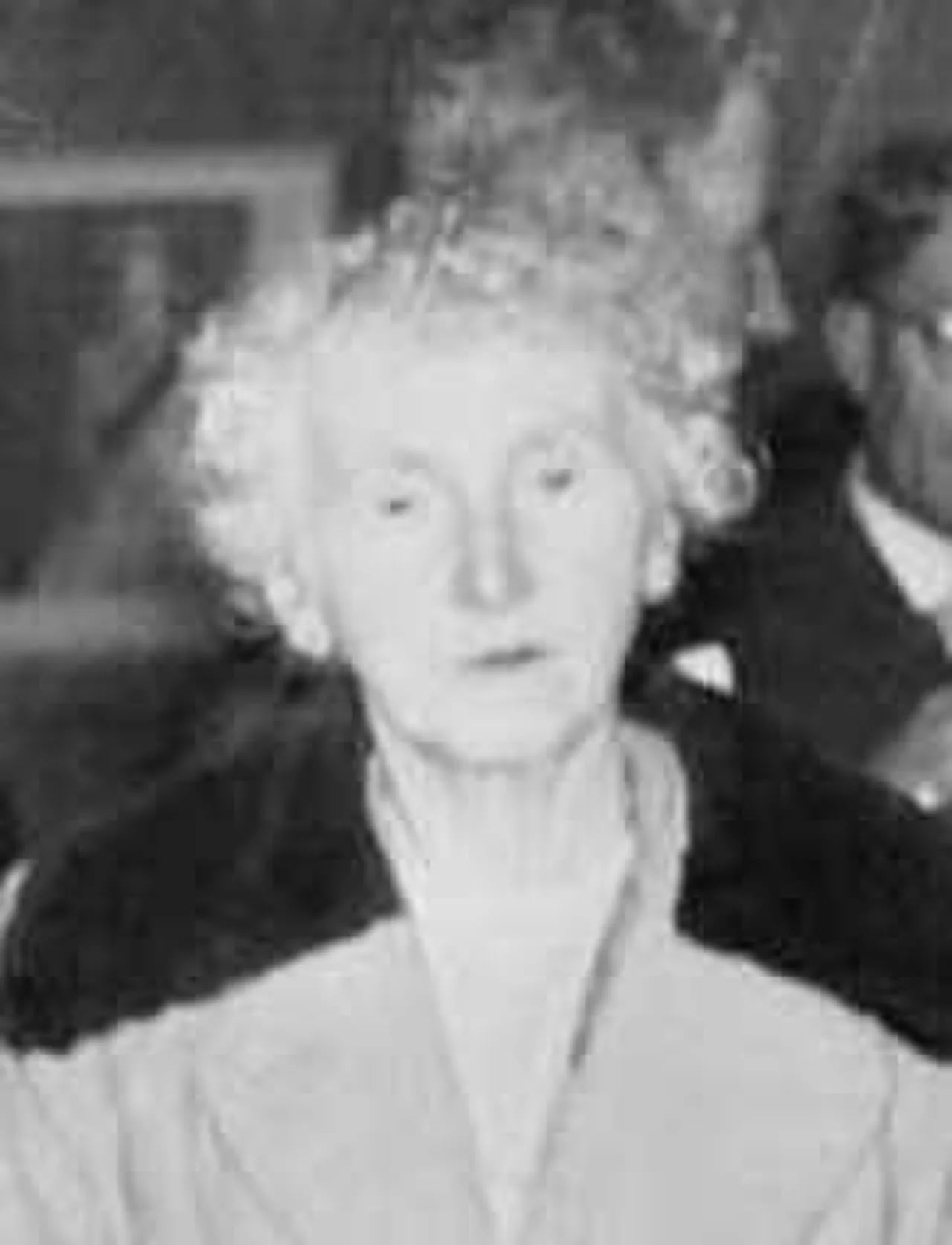 Porträt von Eileen Duggan (1894–1972) – Gedenkseite