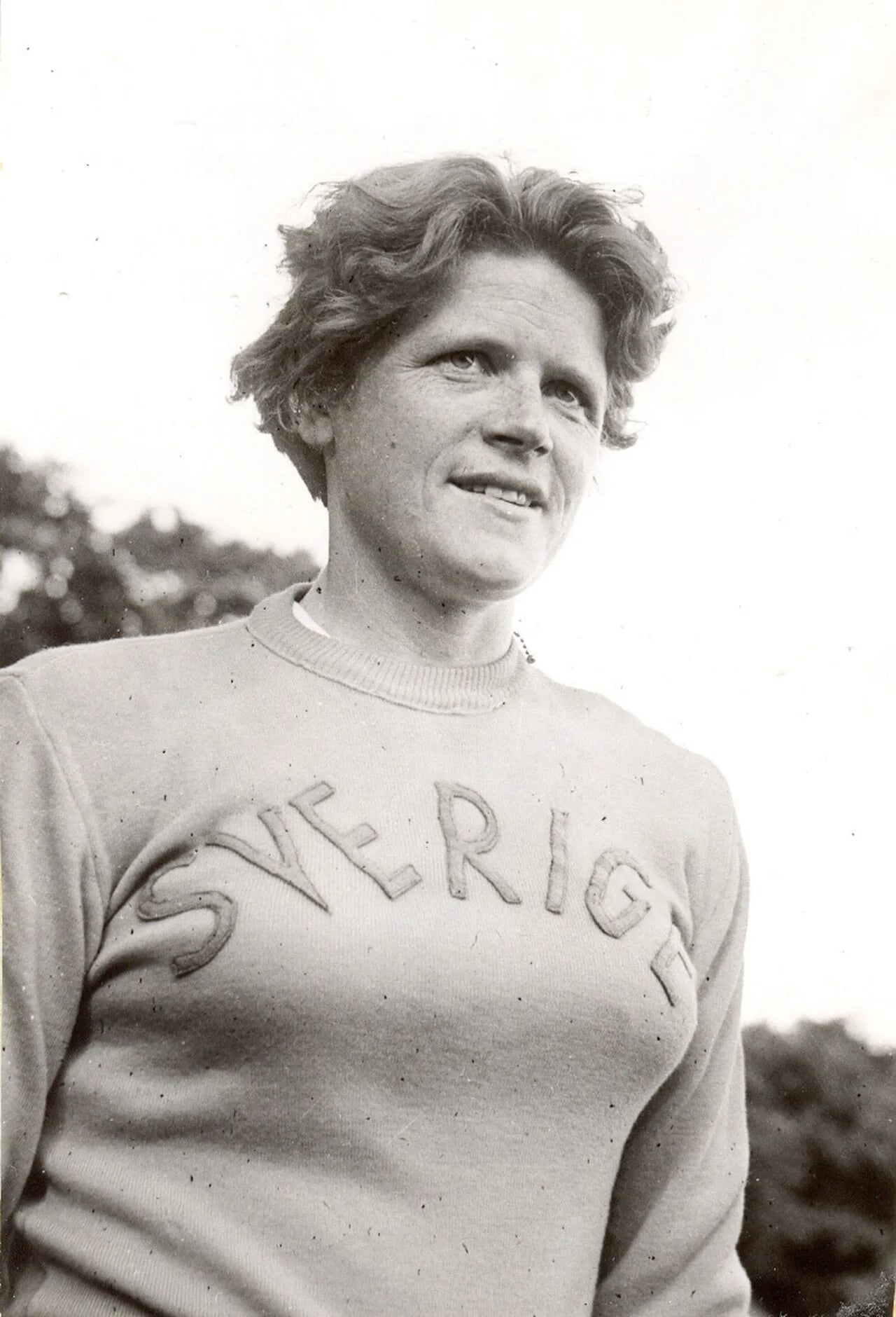 Portrait of Eivor Olson (1922–2016) – memorial page