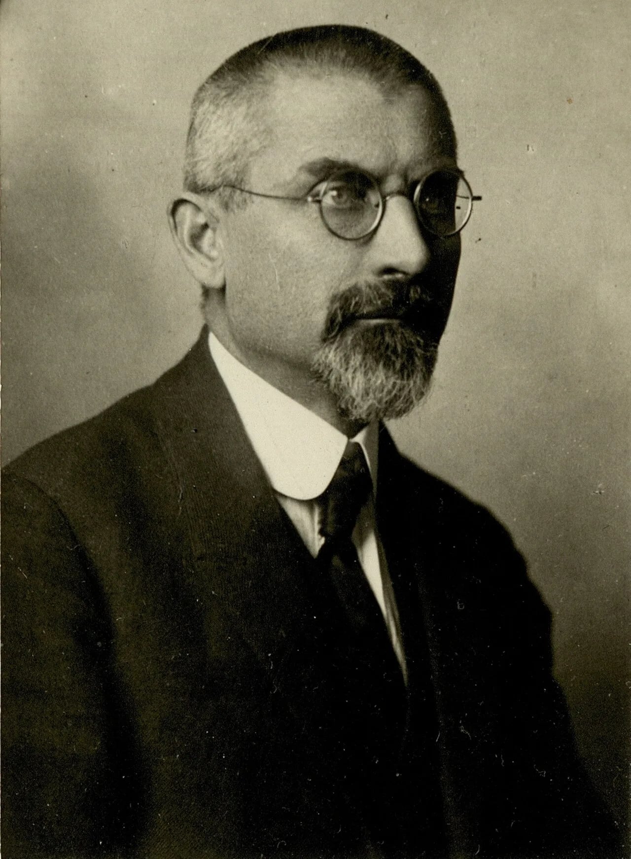 Portrait of Leopold Poljanec (1872–1944) – memorial page
