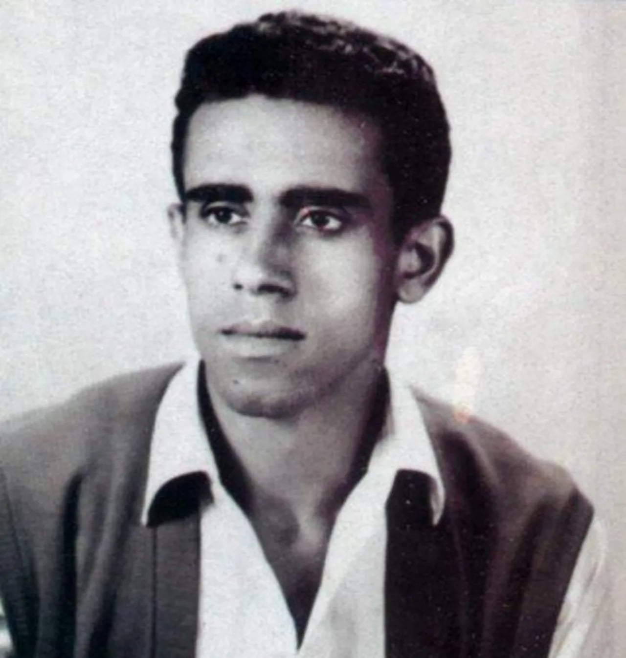 Portrait of El Deif Ahmed (1936–1970) – memorial page