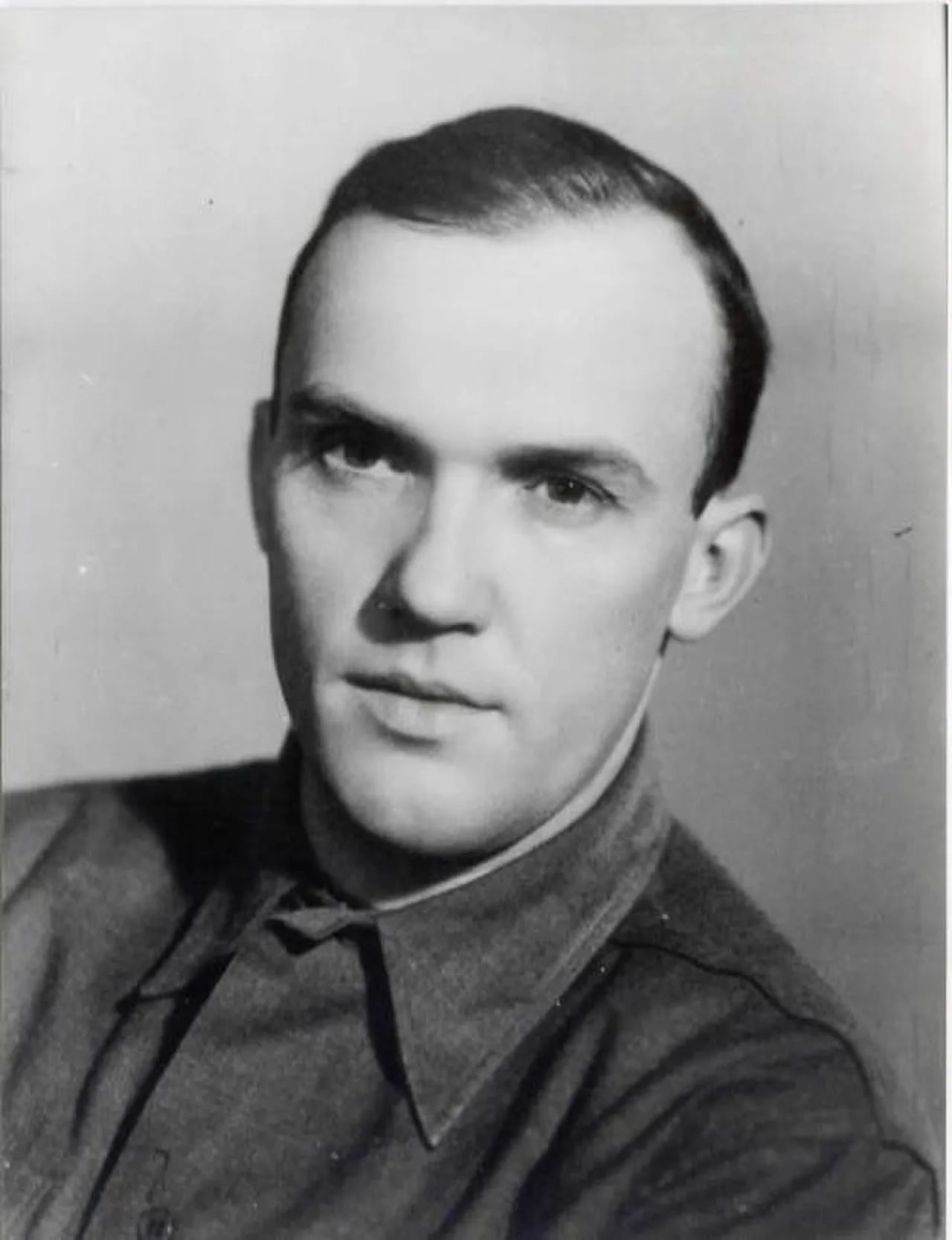 Portrait of Matej Bor (1913–1993) – memorial page