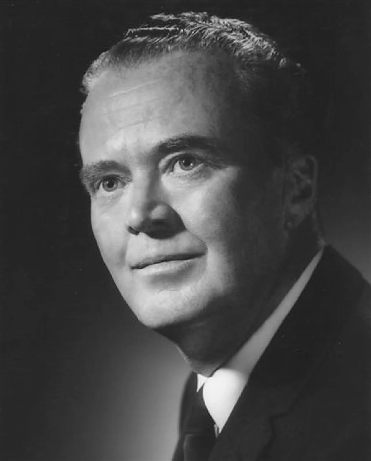 Portrait of Eldon Woolliams (1916–2001) – memorial page