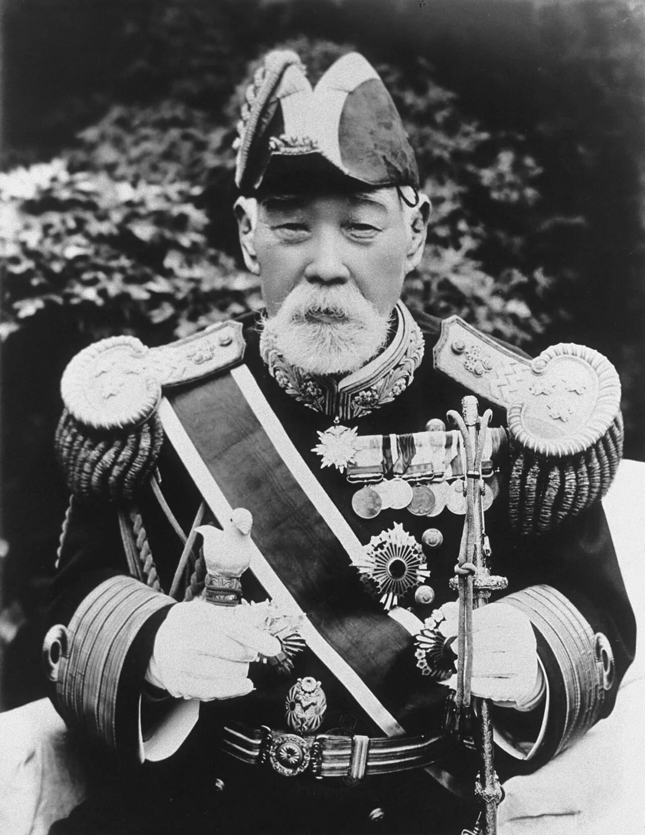 Portrait of Inoue Yoshika (1845–1929) – memorial page