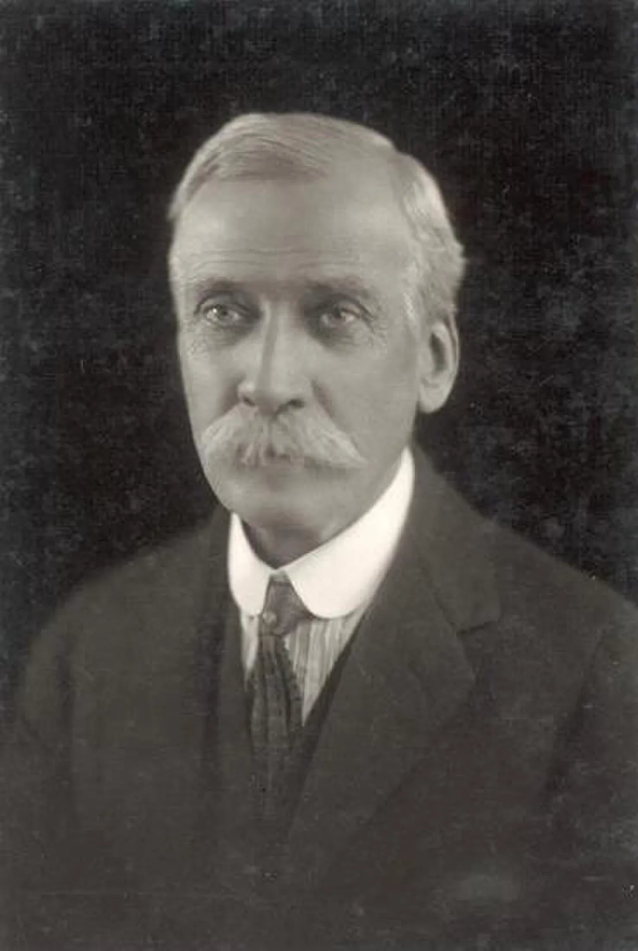 Portrait of Elliot Johnson (1862–1932) – memorial page
