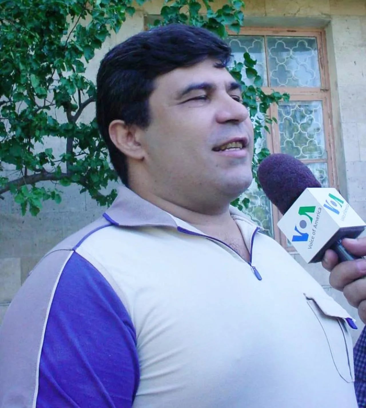 Porträt von Elmar Huseynov (1967–2005) – Gedenkseite