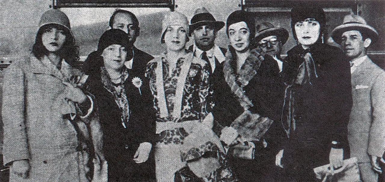 Portrait of Elsie Lessa (1914–2000) – memorial page
