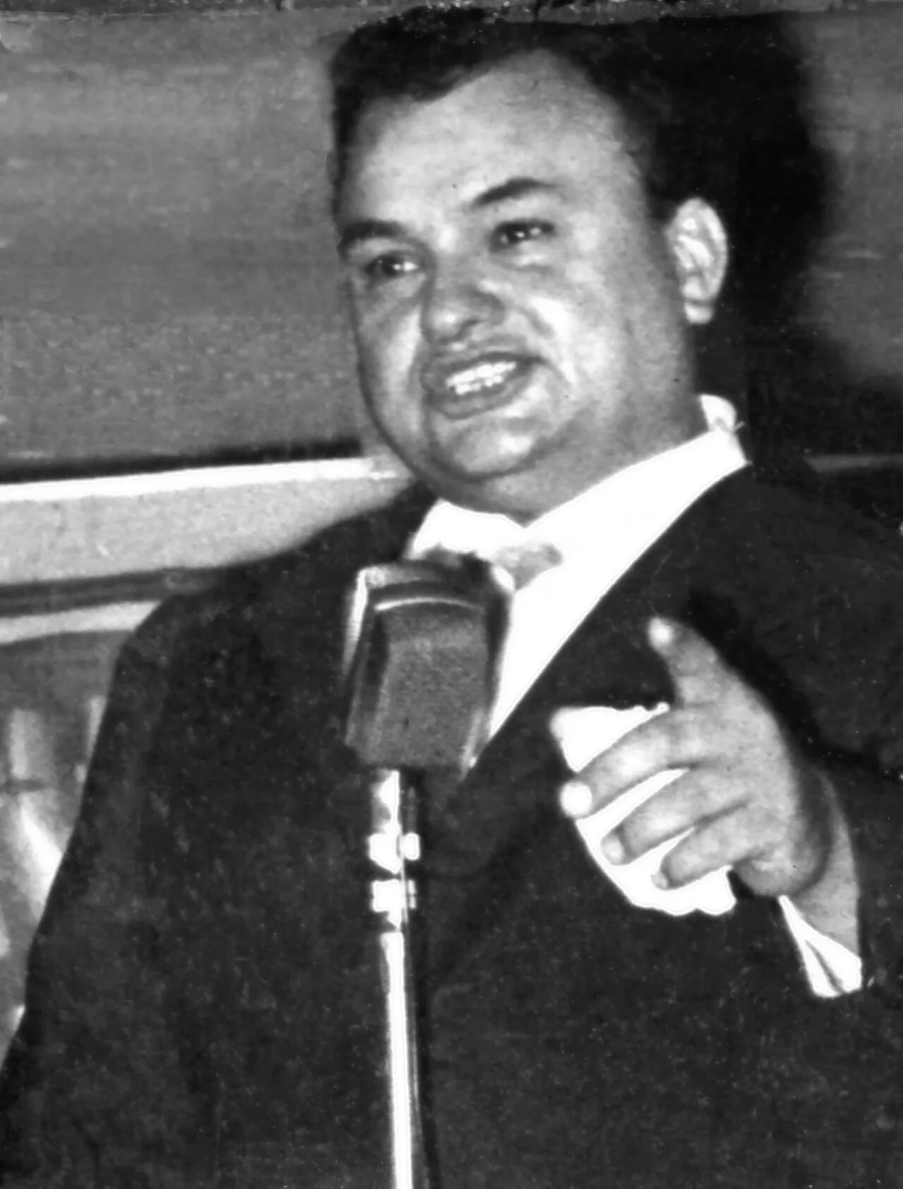 Portrait of Luciano Tajoli (1920–1996) – memorial page