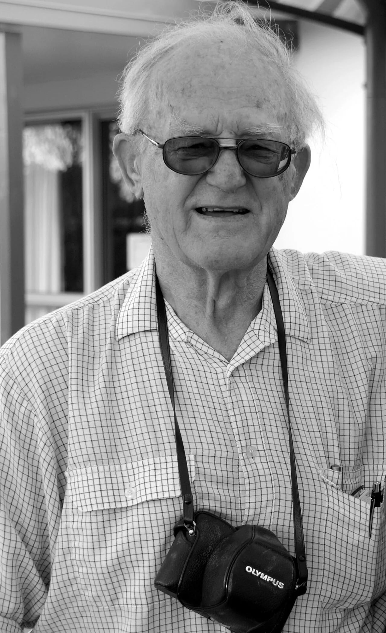 Porträt von Elwyn Richardson (1925–2012) – Gedenkseite