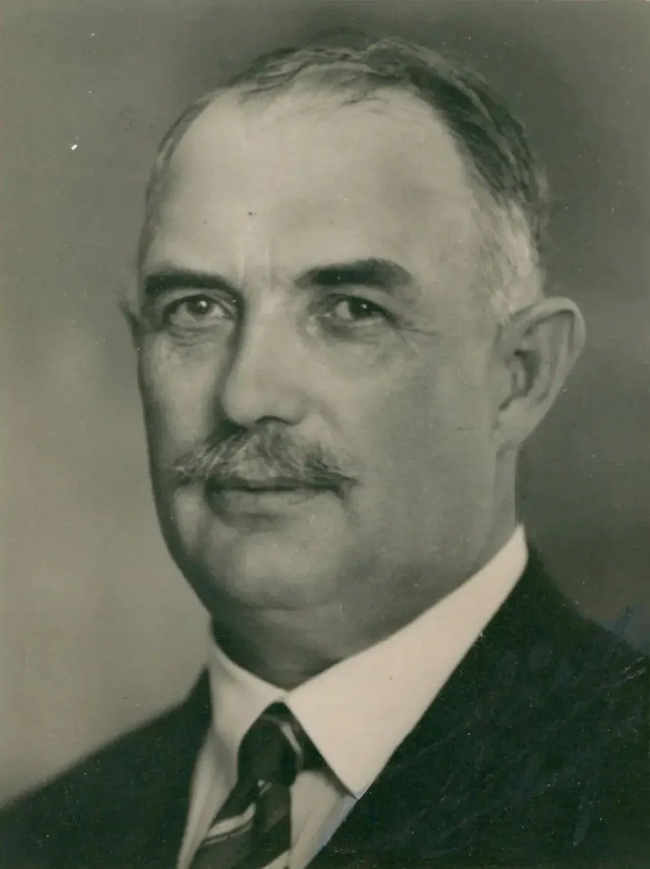 Portrait of Axel Pehrsson-Bramstorp (1883–1954) – memorial page