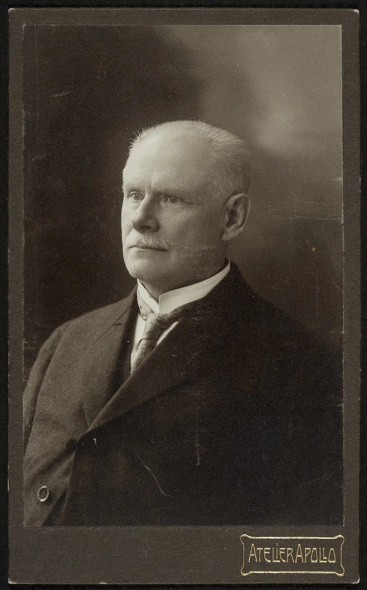 Porträt von Emil Genetz (1852–1930) – Gedenkseite