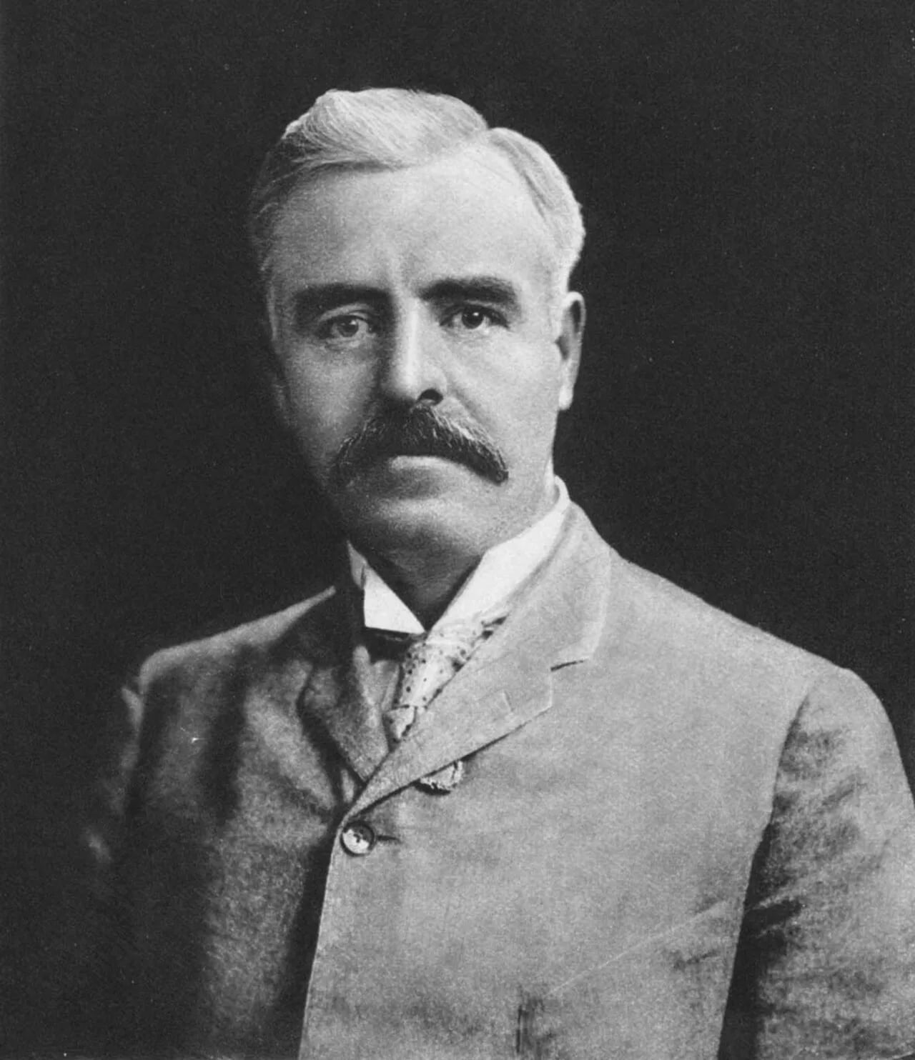 Portrait of James Edward Sullivan (1862–1914) – memorial page