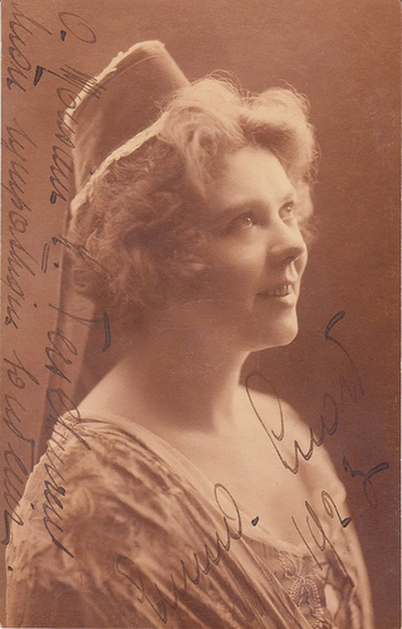 Porträt von Emma Luart (1892–1968) – Gedenkseite