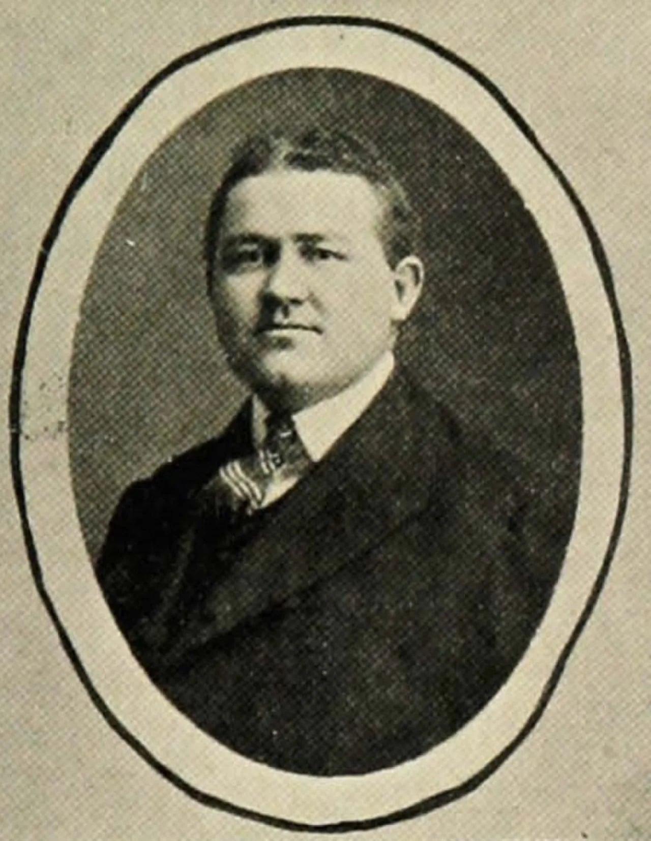 Portrait of Emmett O. King (1875–1934) – memorial page