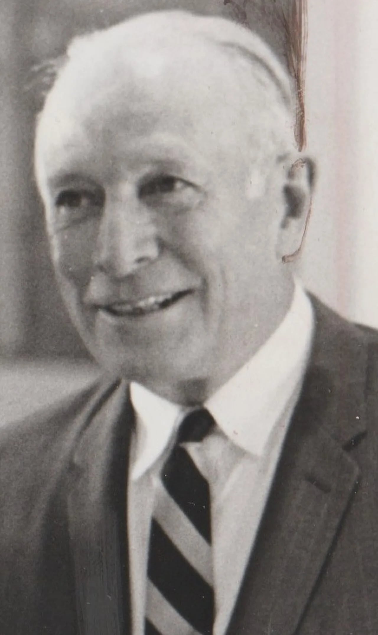 Porträt von Erastus Corning 2nd (1909–1983) – Gedenkseite