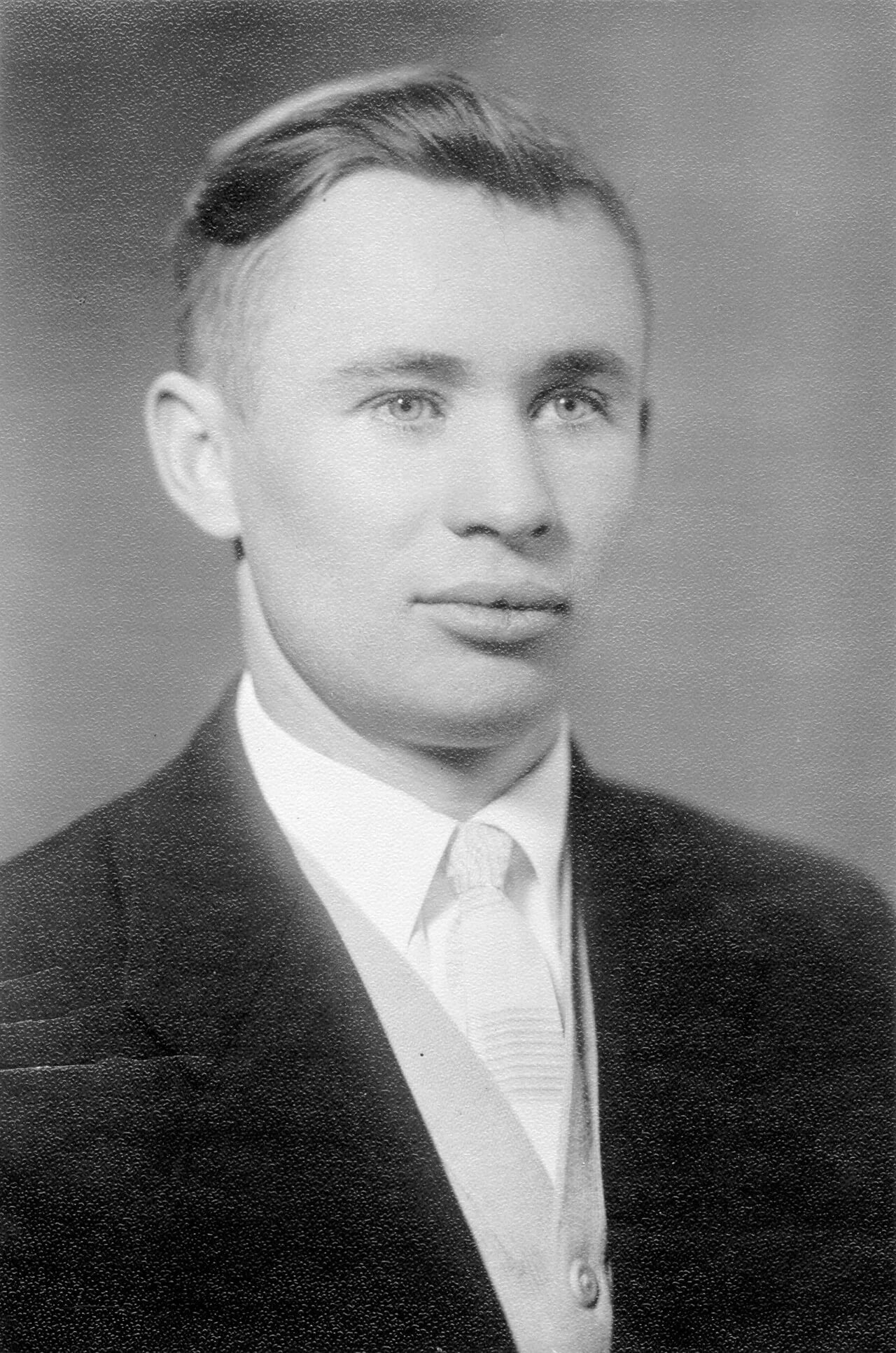 Portrait of Walentin Wassiljewitsch Bondarenko (1937–1961) – memorial page