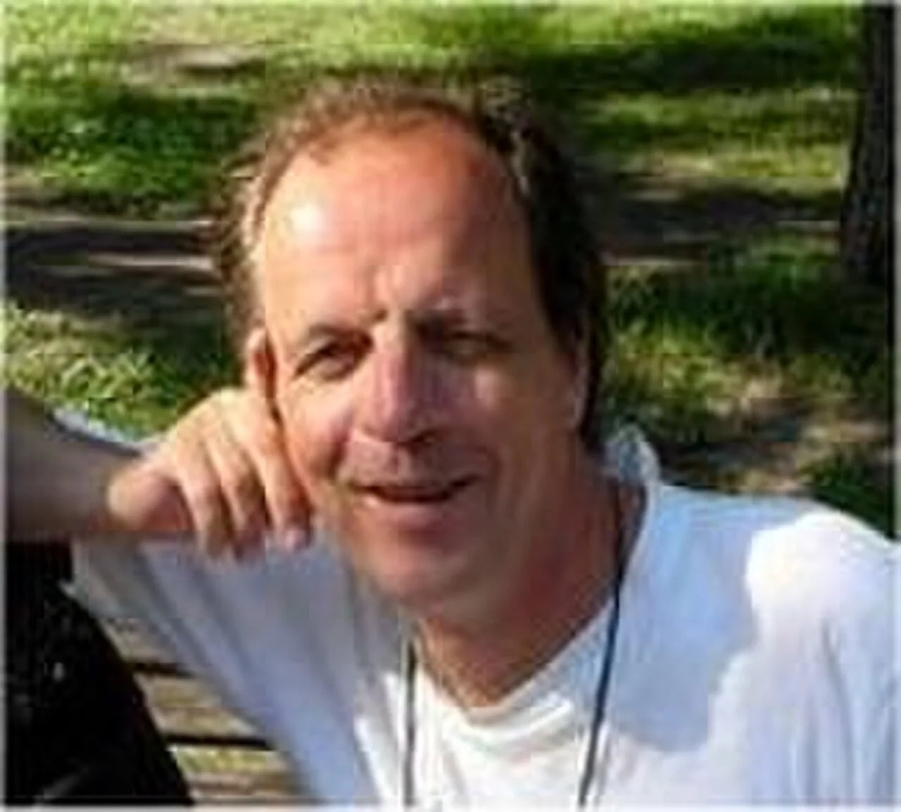Portrait of Erik Meyn (1955–2023) – memorial page