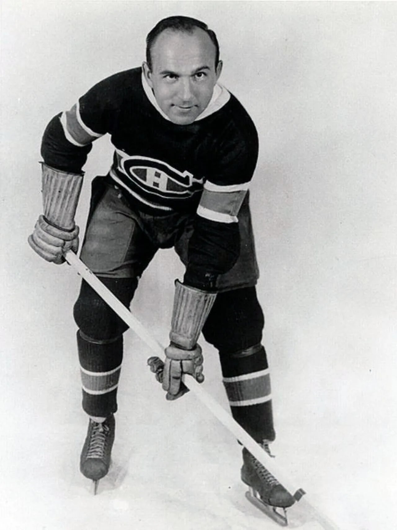 Portrait of Howie Morenz (1902–1937) – memorial page