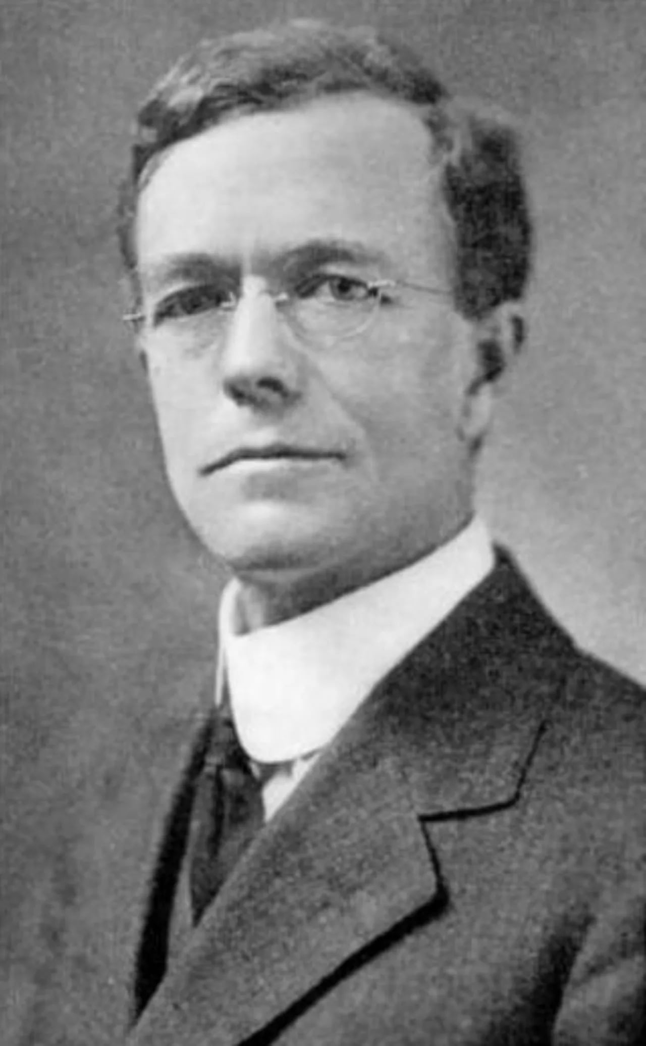 Portrait of Ernest Knaebel (1872–1947) – memorial page