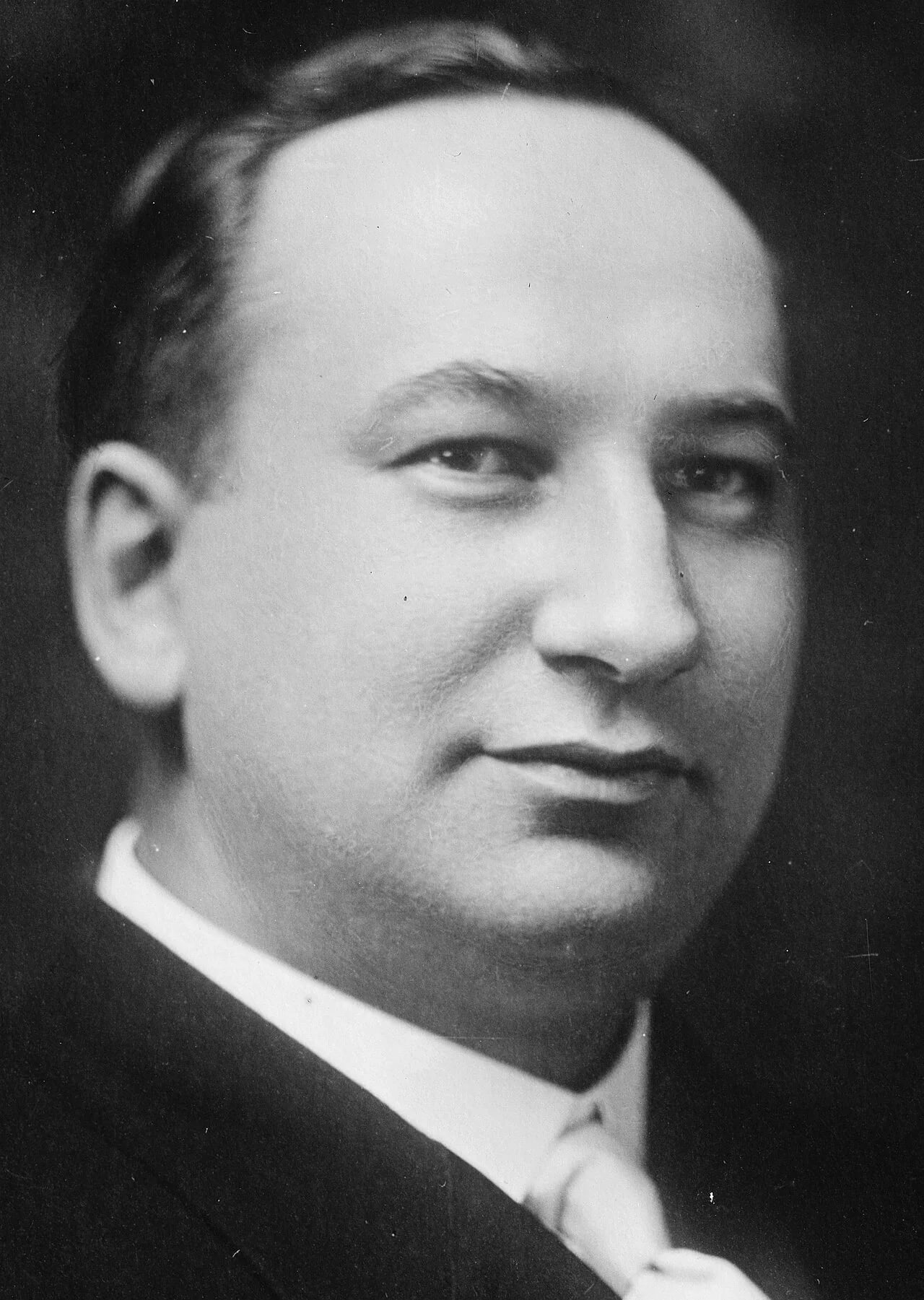 Portrait of Ernest Lynn Waldorf (1876–1943) – memorial page