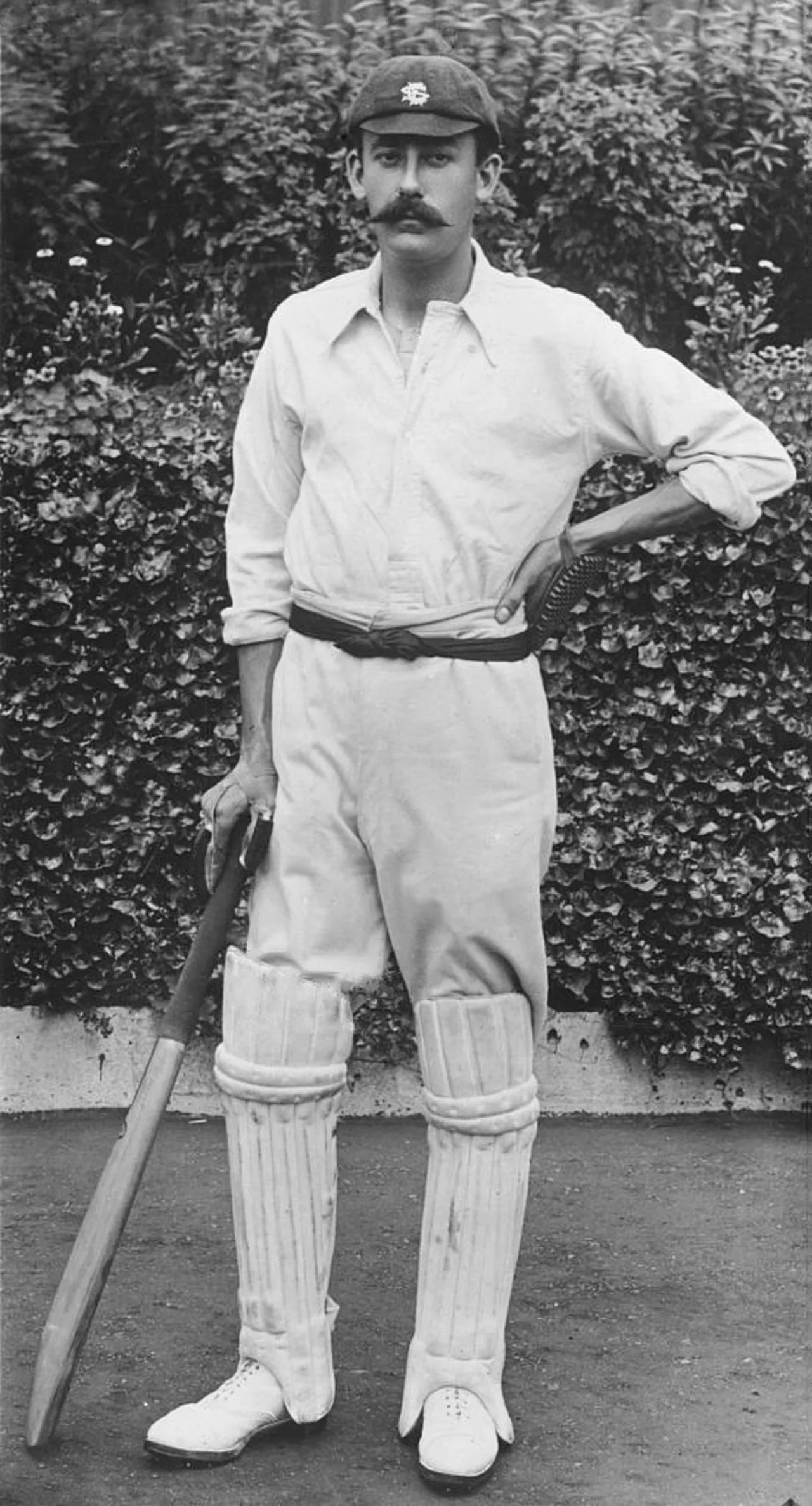 Portrait of Ernie Hayes (1876–1953) – memorial page