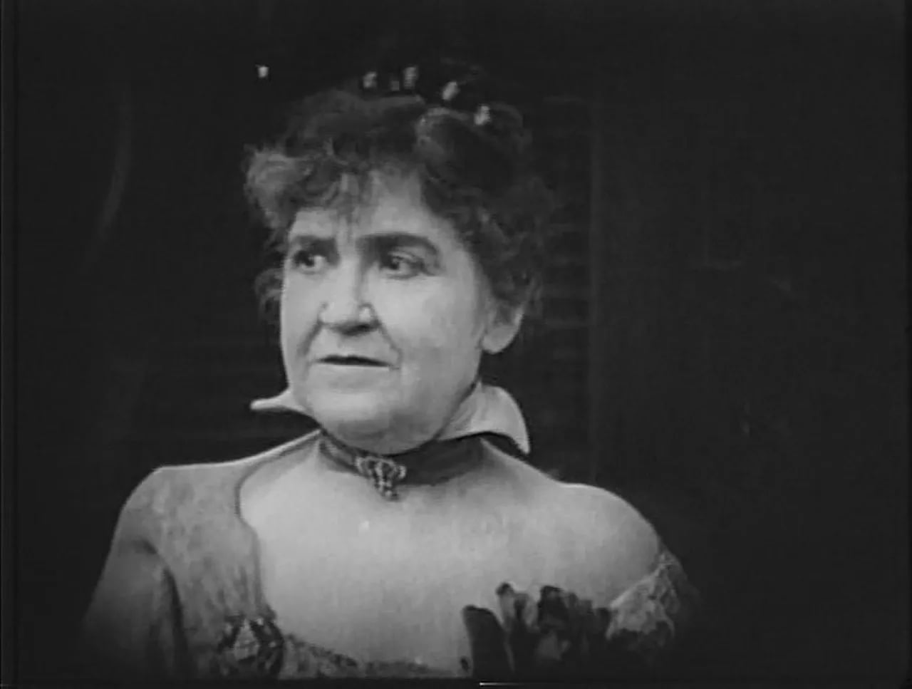 Porträt von Laura La Varnie (1853–1939) – Gedenkseite