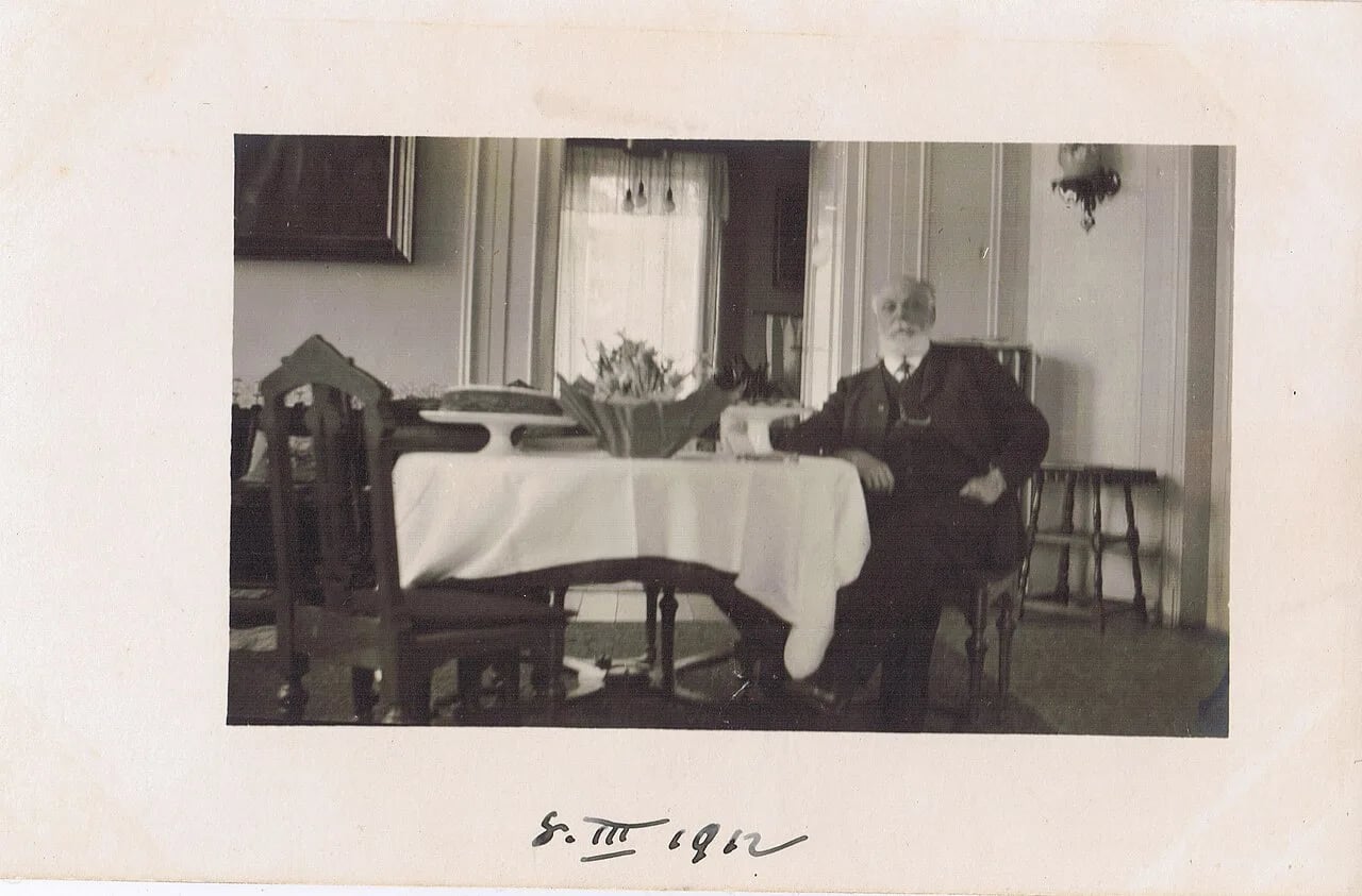 Porträt von Ernst Büchner (1850–1925) – Gedenkseite
