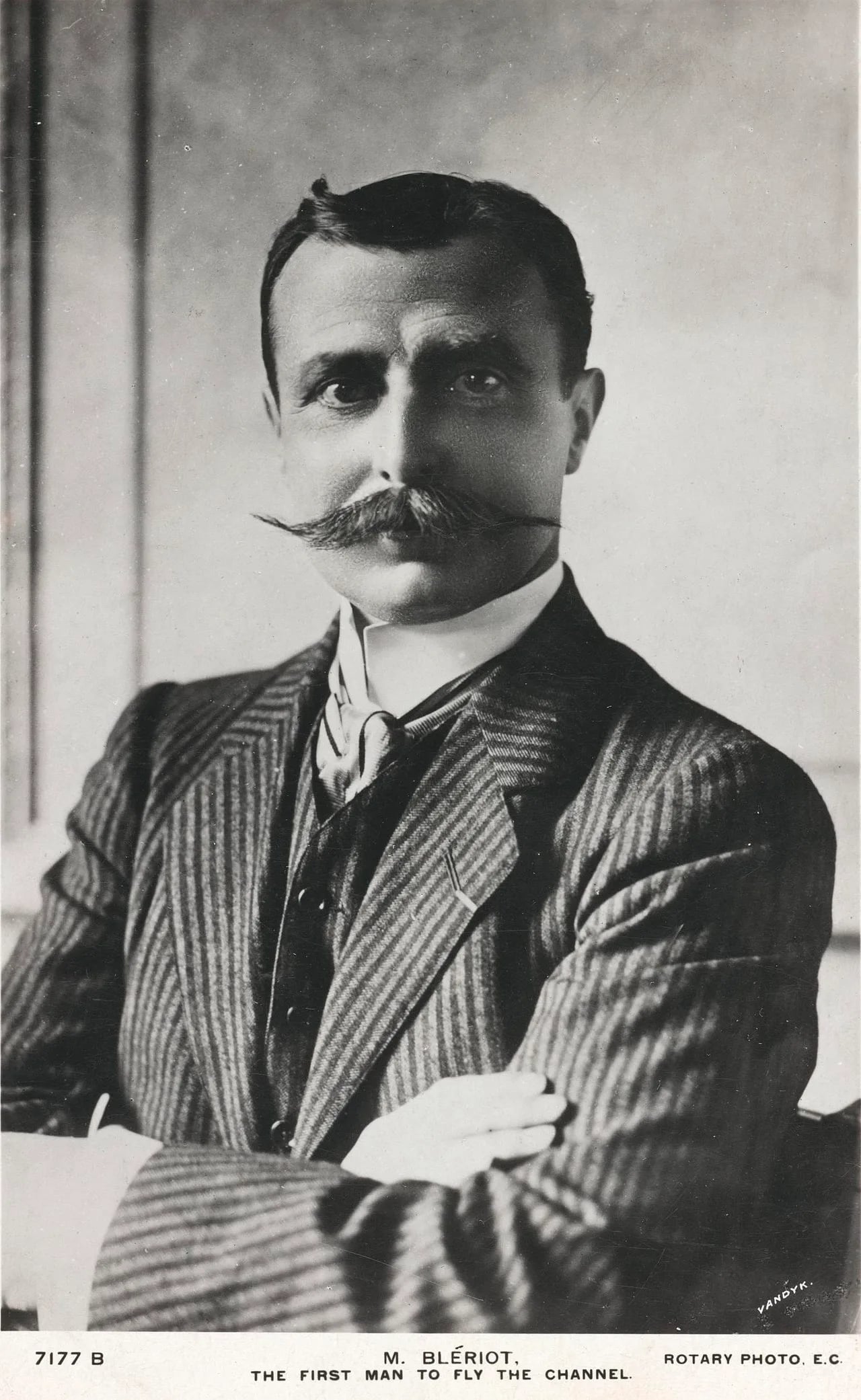 Porträt von Louis Blériot (1872–1936) – Gedenkseite