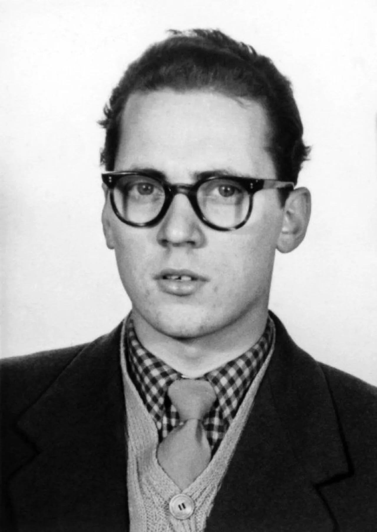 Portrait of Esko Rekomaa (1932–1985) – memorial page