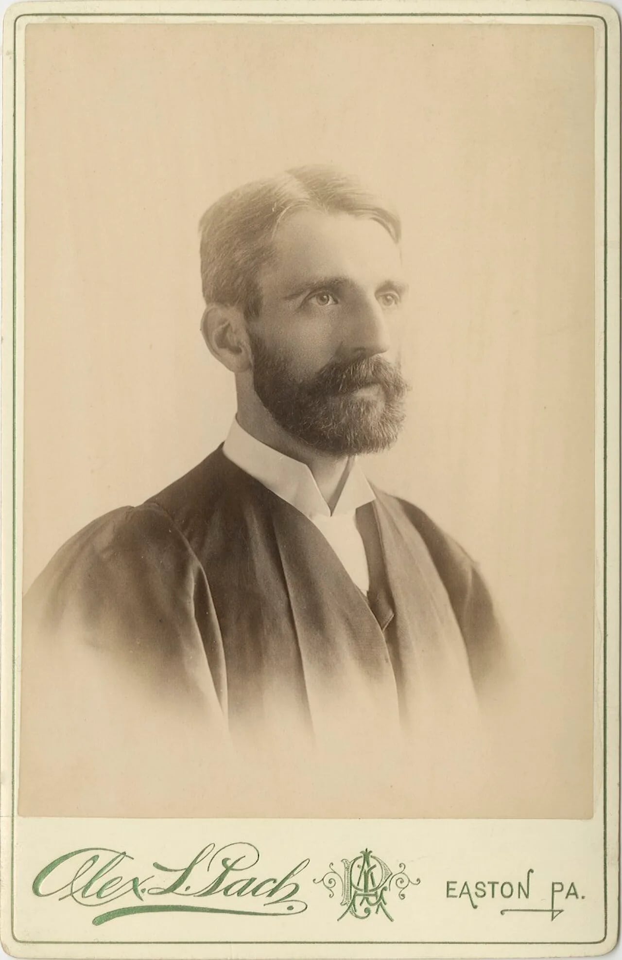 Portrait of Ethelbert Dudley Warfield (1861–1936) – memorial page