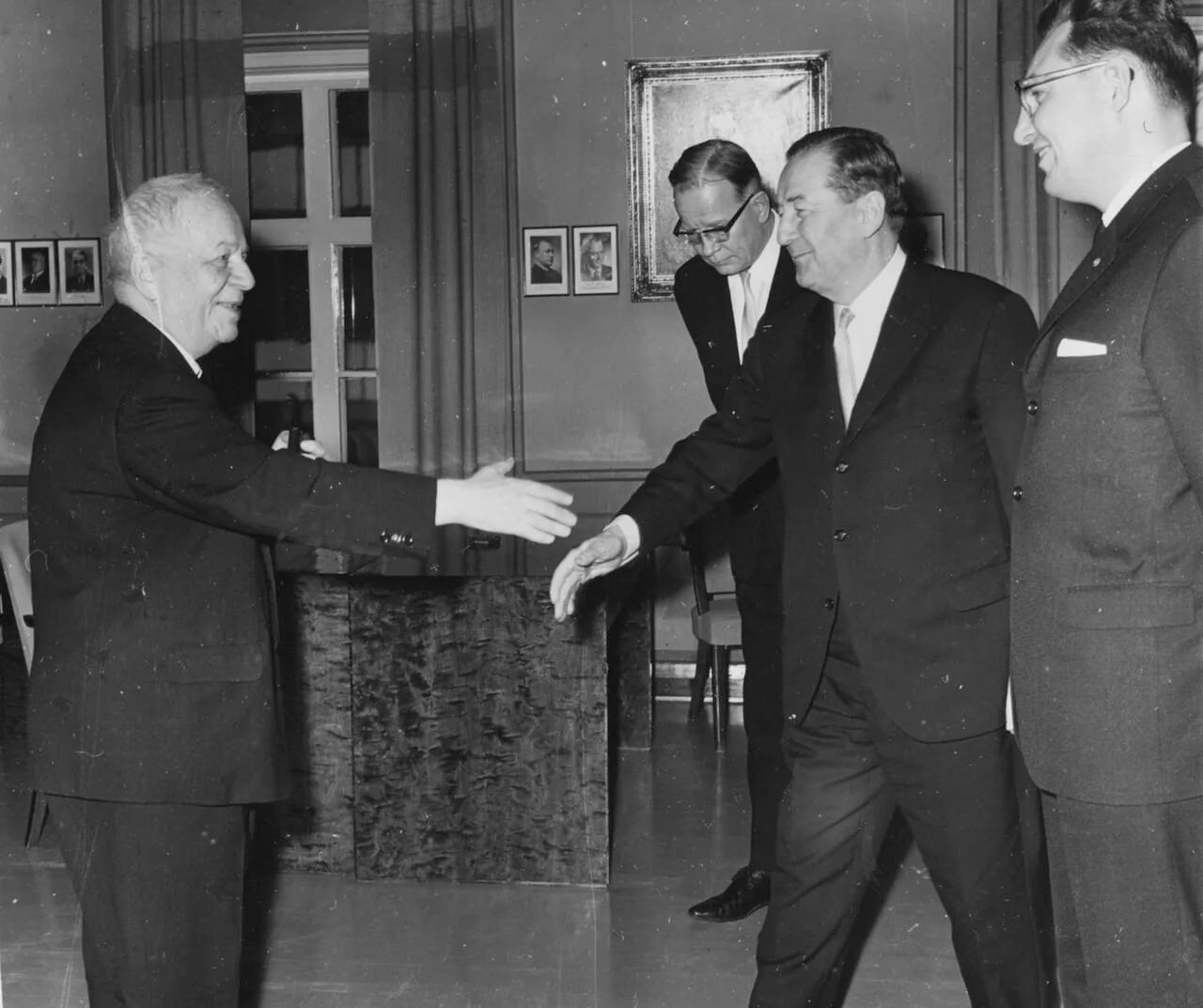 Porträt von Valto Käkelä (1908–1977) – Gedenkseite