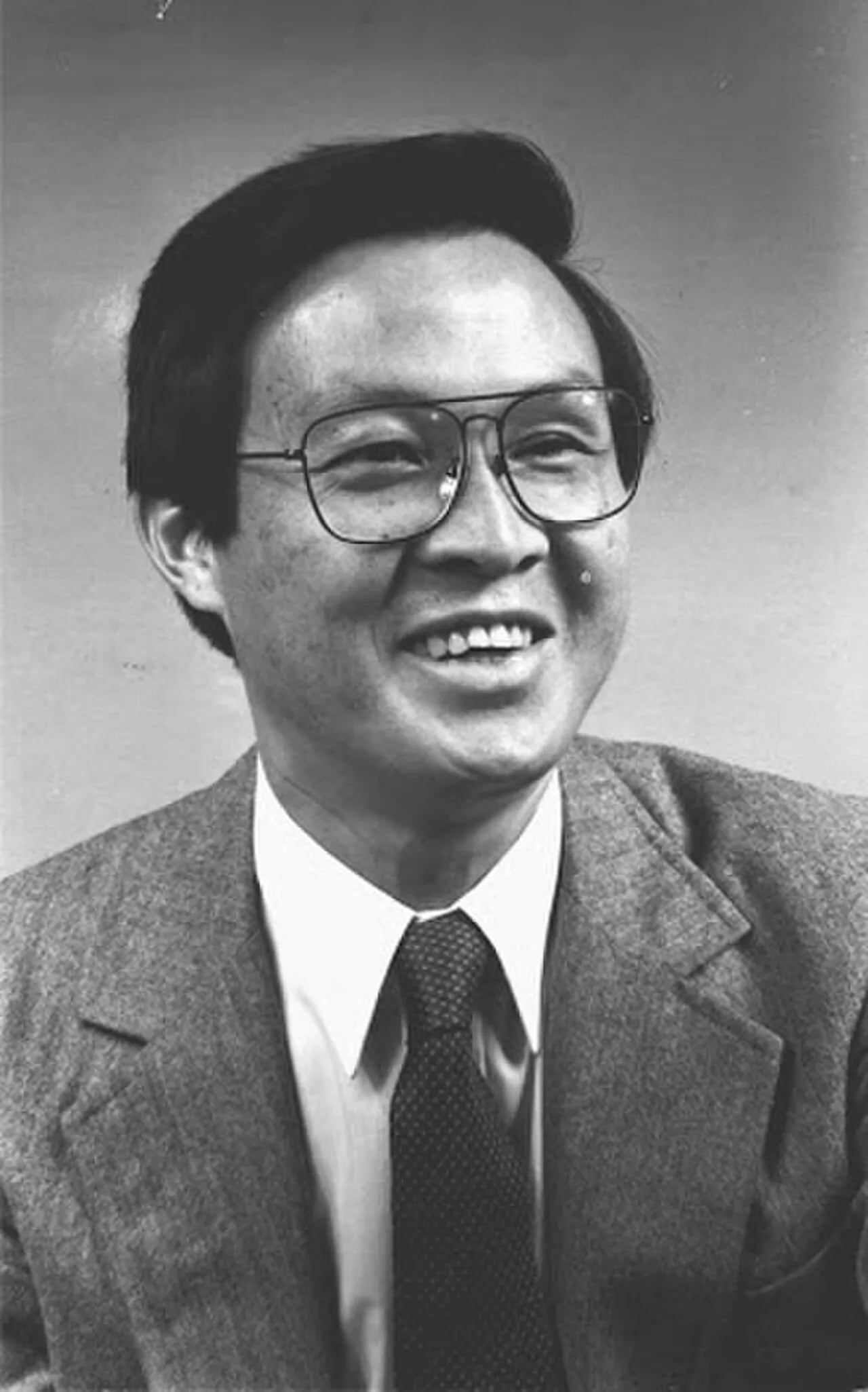 Porträt von Eugene A. Tan (1943–1994) – Gedenkseite