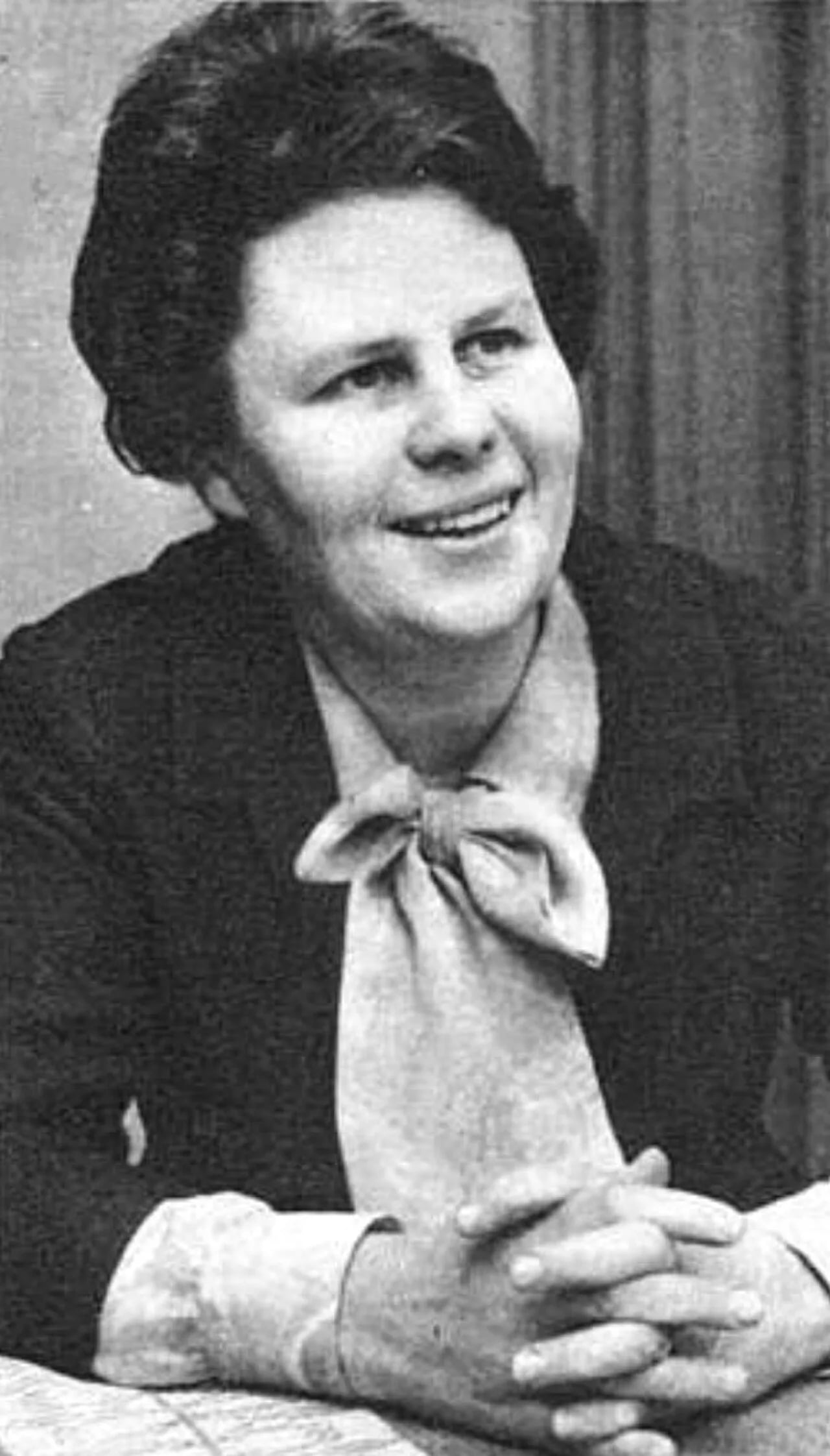 Portrait of Saara Mikkola (1927–2012) – memorial page