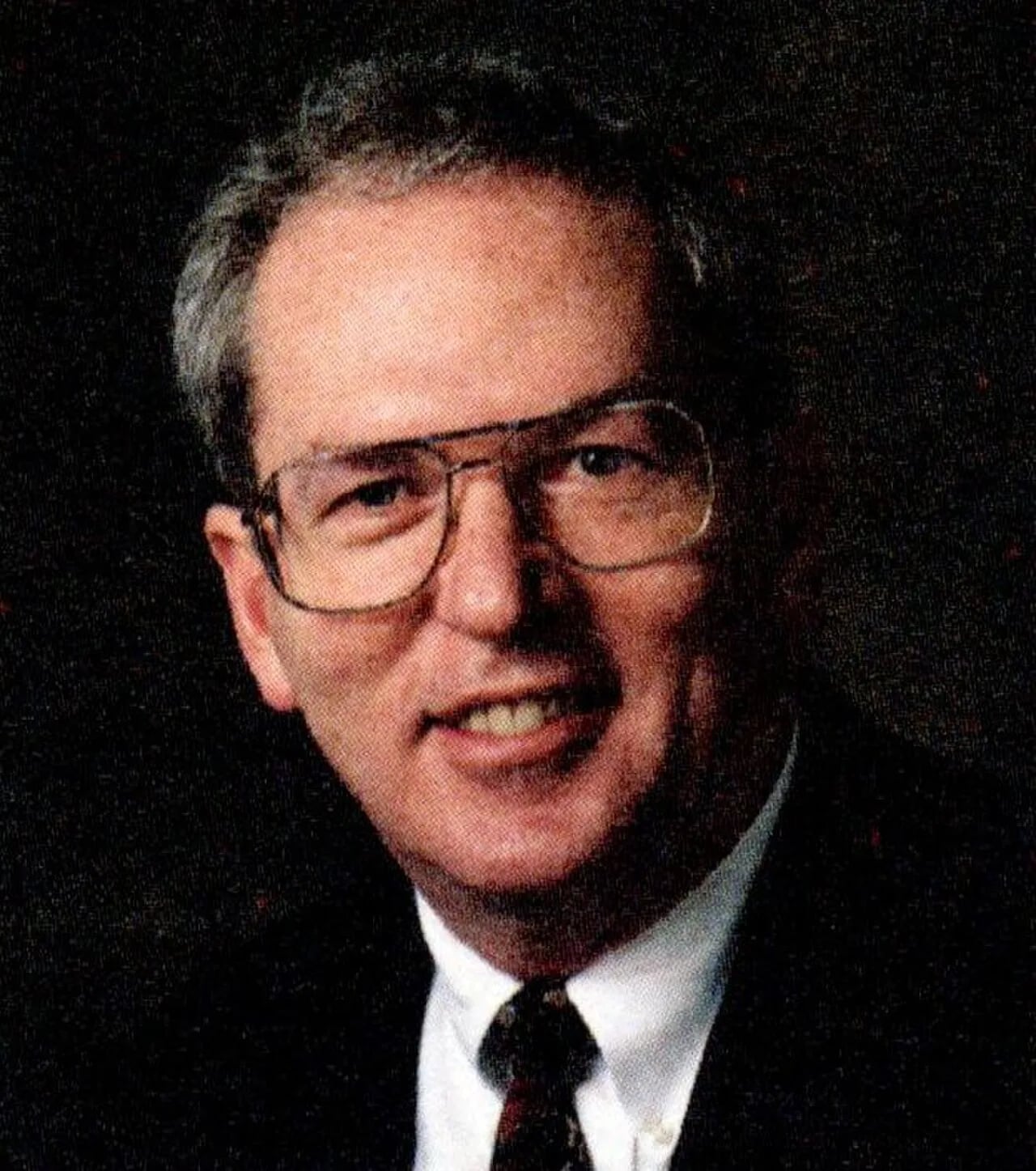 Porträt von Eugene J. Watts (1942–2008) – Gedenkseite