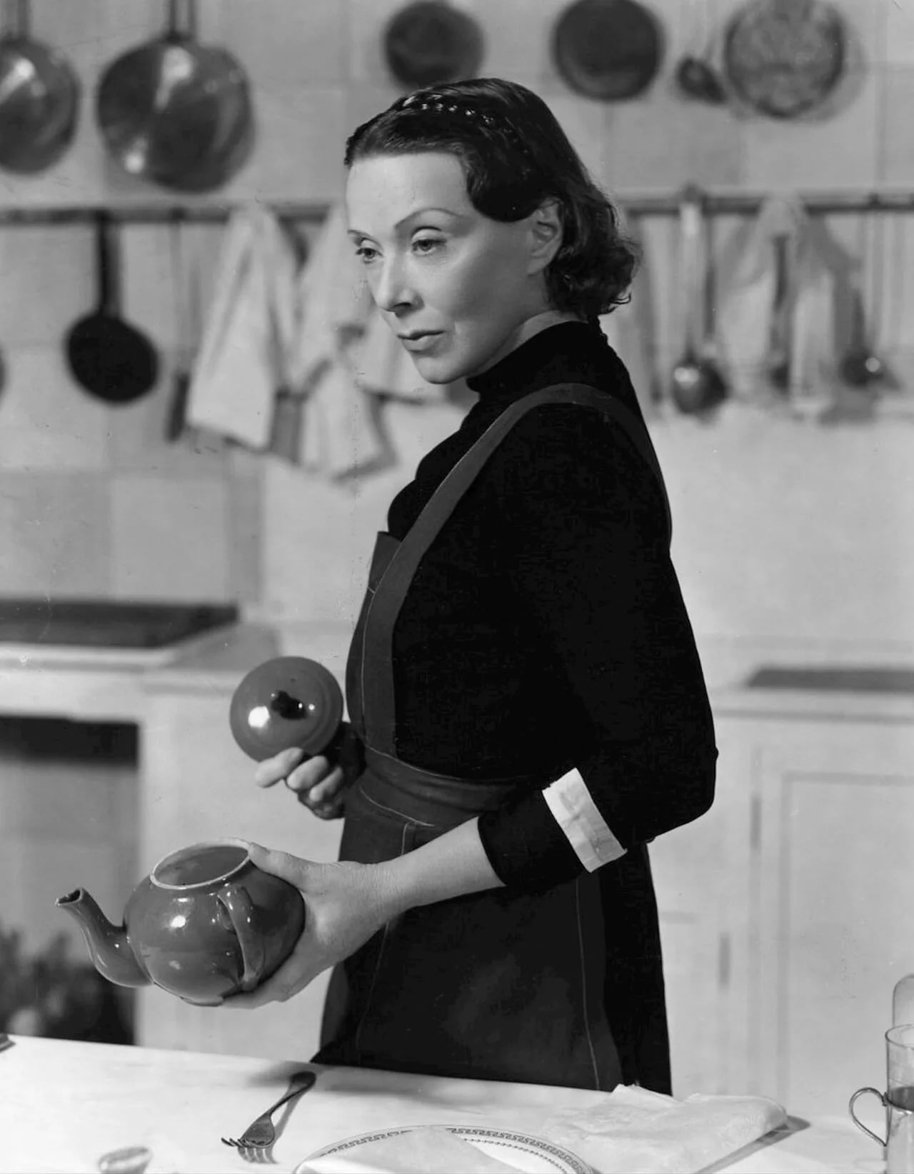 Portrait of Eugenie Leontovich (1900–1993) – memorial page