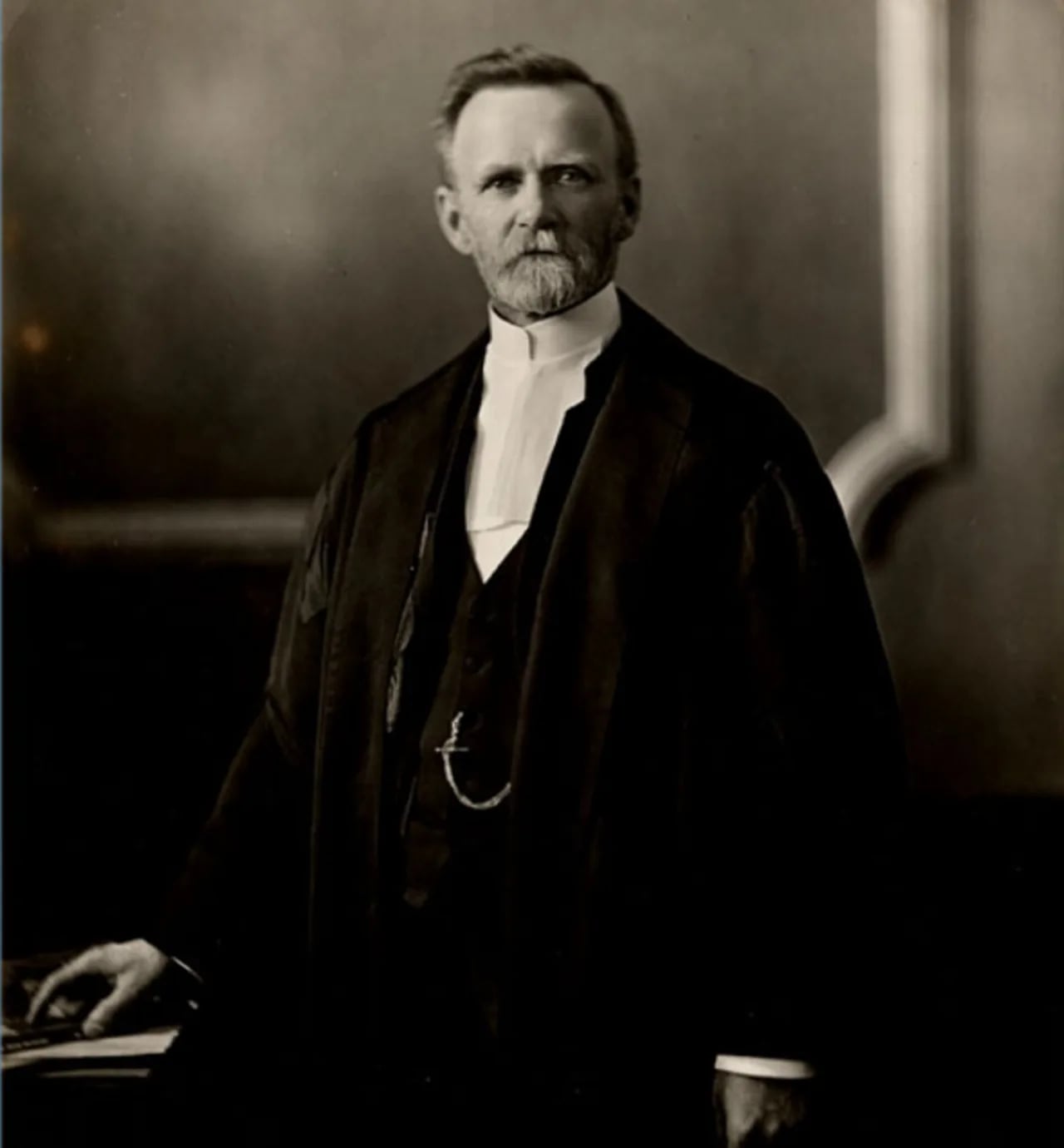 Porträt von Eugène Lafontaine (1857–1935) – Gedenkseite