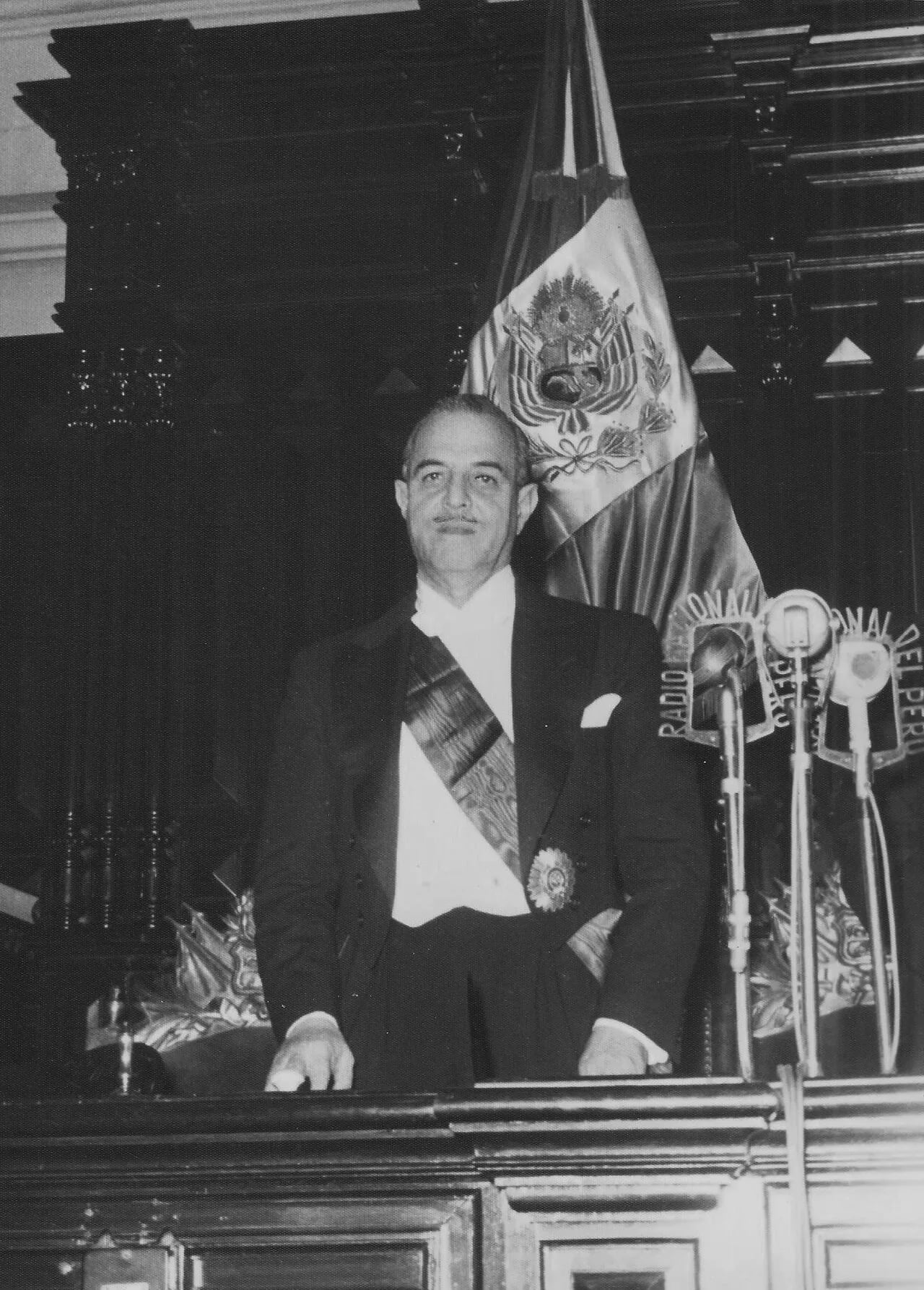 Porträt von Rodrigo Franco Guerra (1899–1979) – Gedenkseite