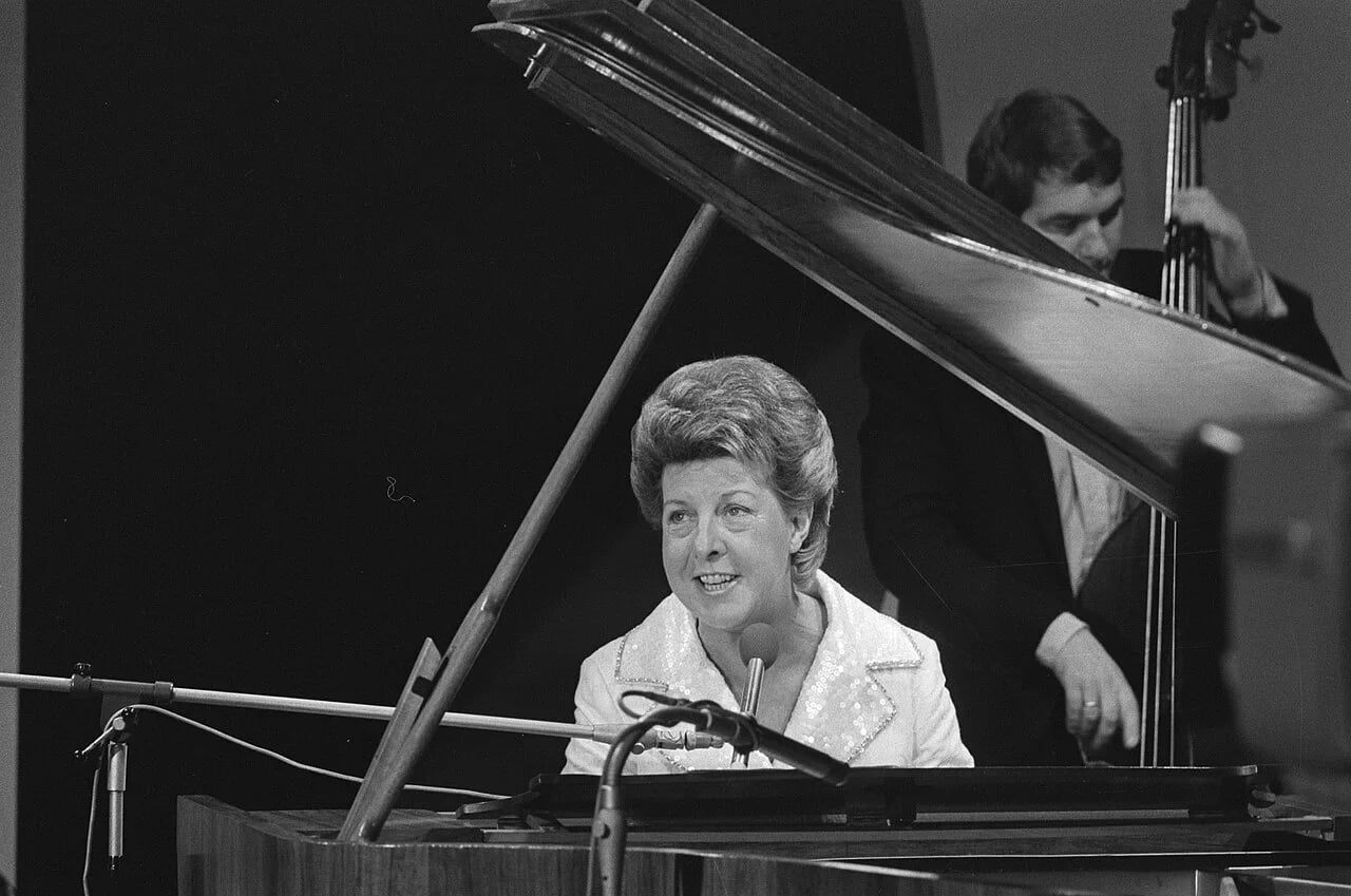 Porträt von Pia Beck (1925–2009) – Gedenkseite