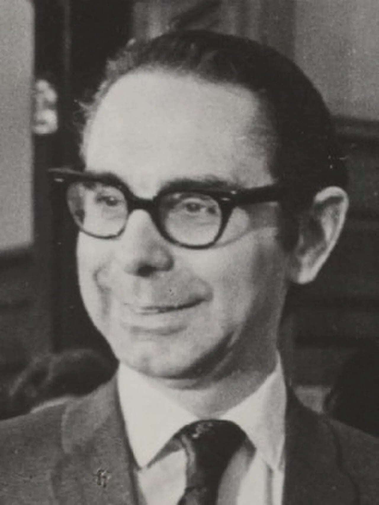Portrait of Carlos Altamirano (1922–2019) – memorial page