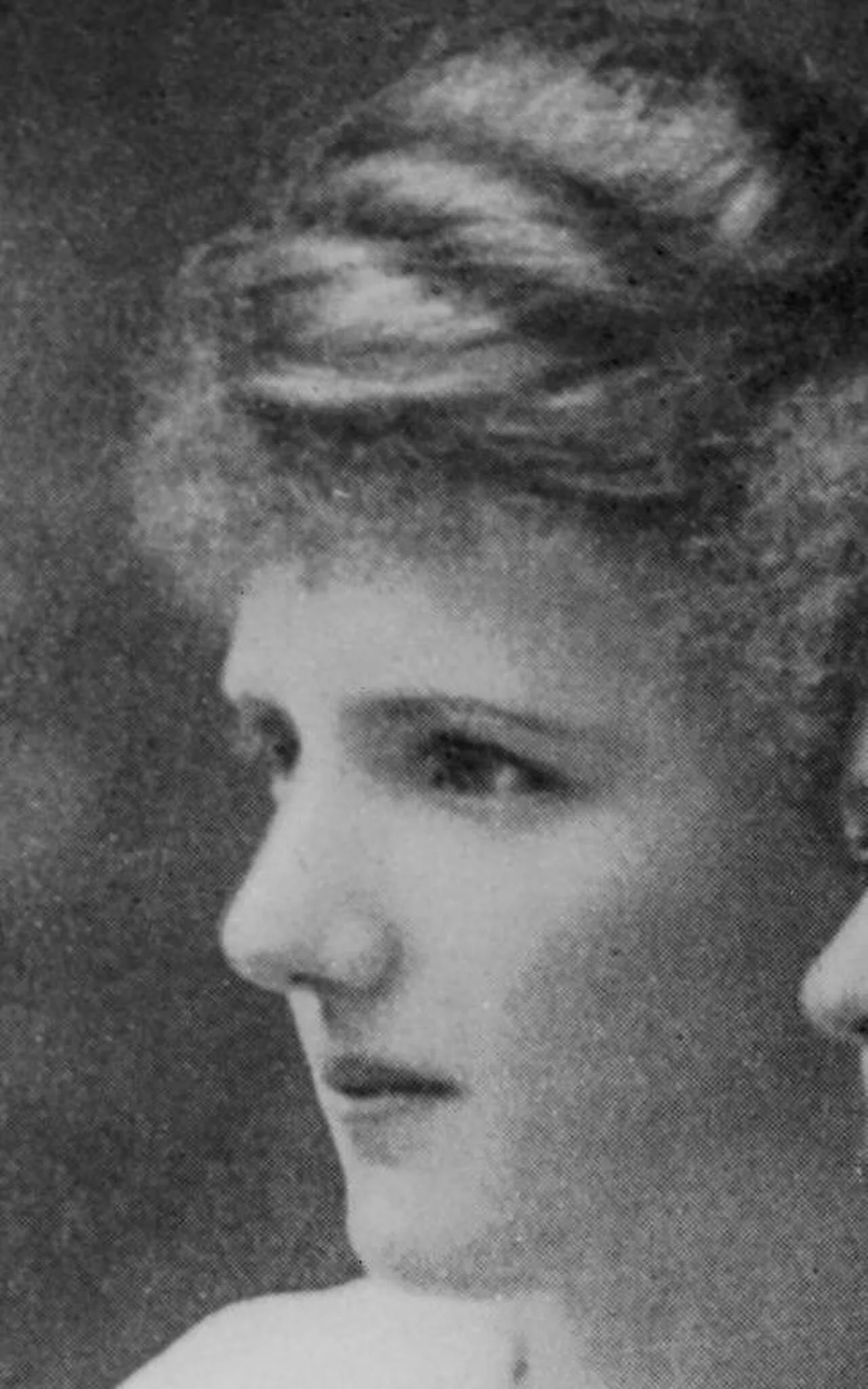 Portrait of Eva Gore-Booth (1870–1926) – memorial page