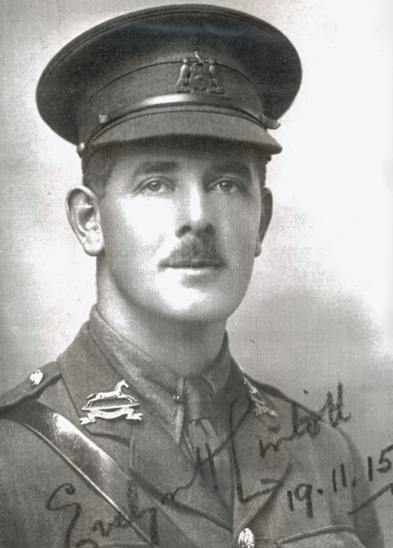 Portrait of Evelyn Lintott (1883–1916) – memorial page