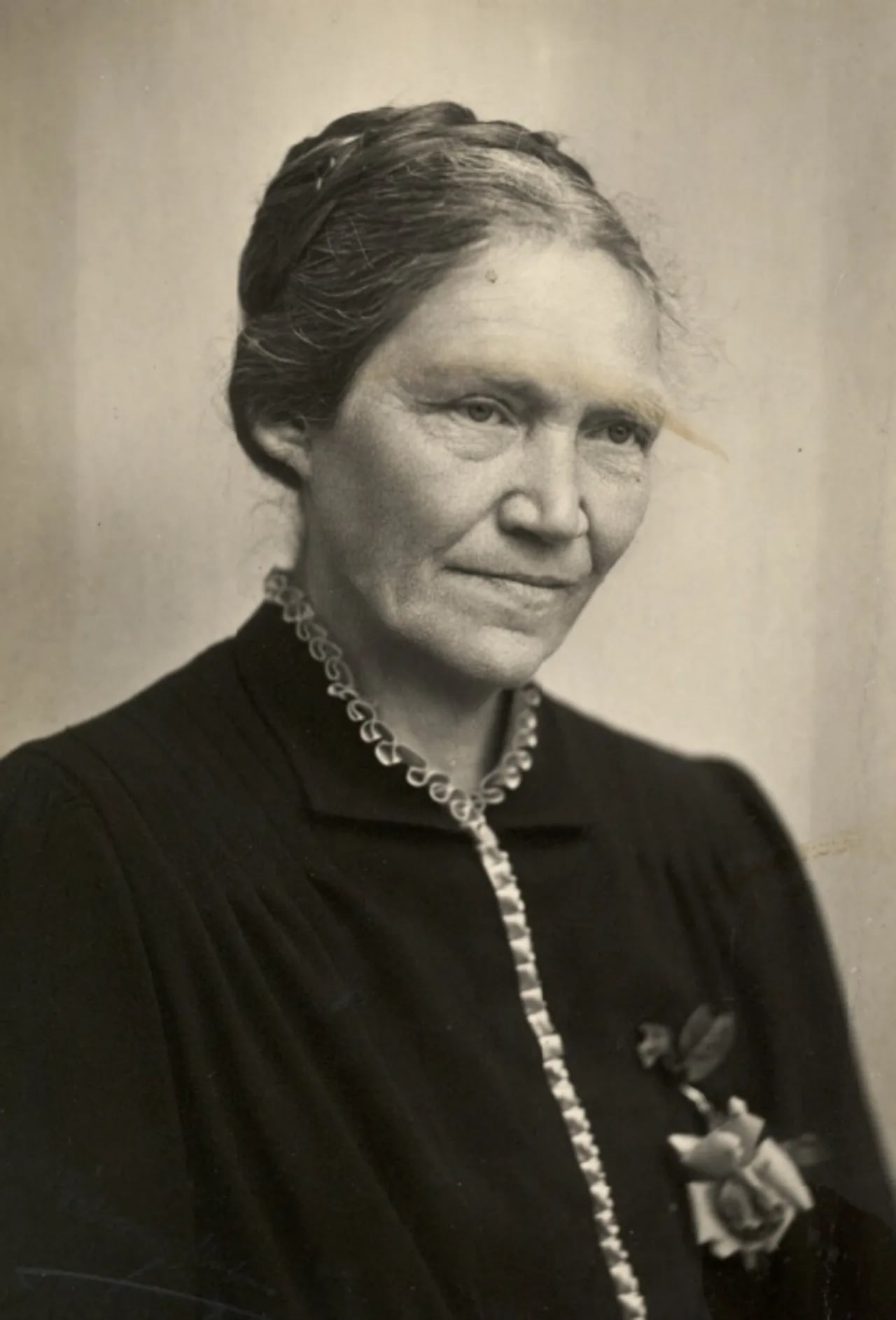 Portrait of Maren Sørensen (1882–1957) – memorial page